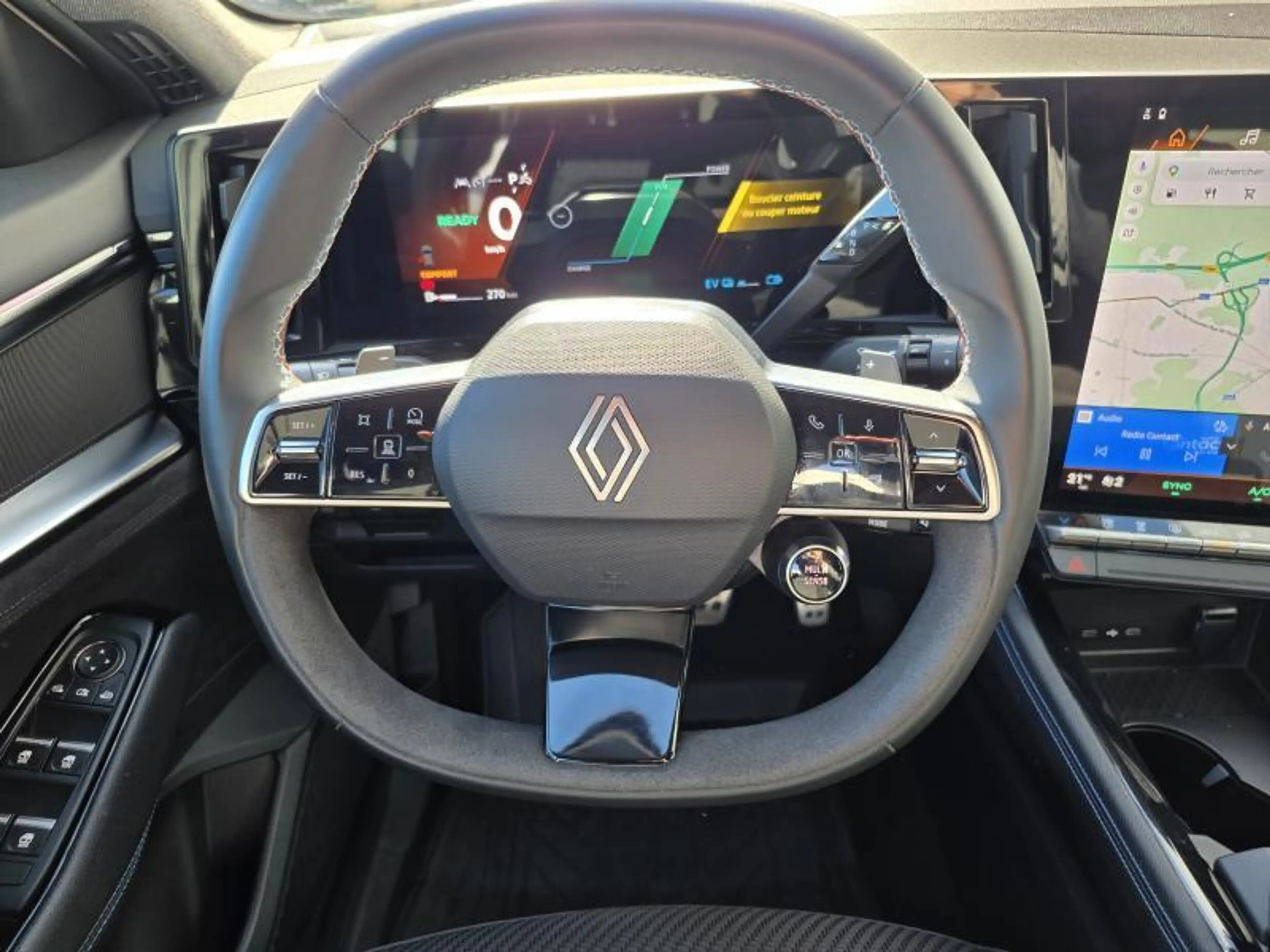 Renault Austral Esprit Alpine E-Tech Hybrid — photo 12