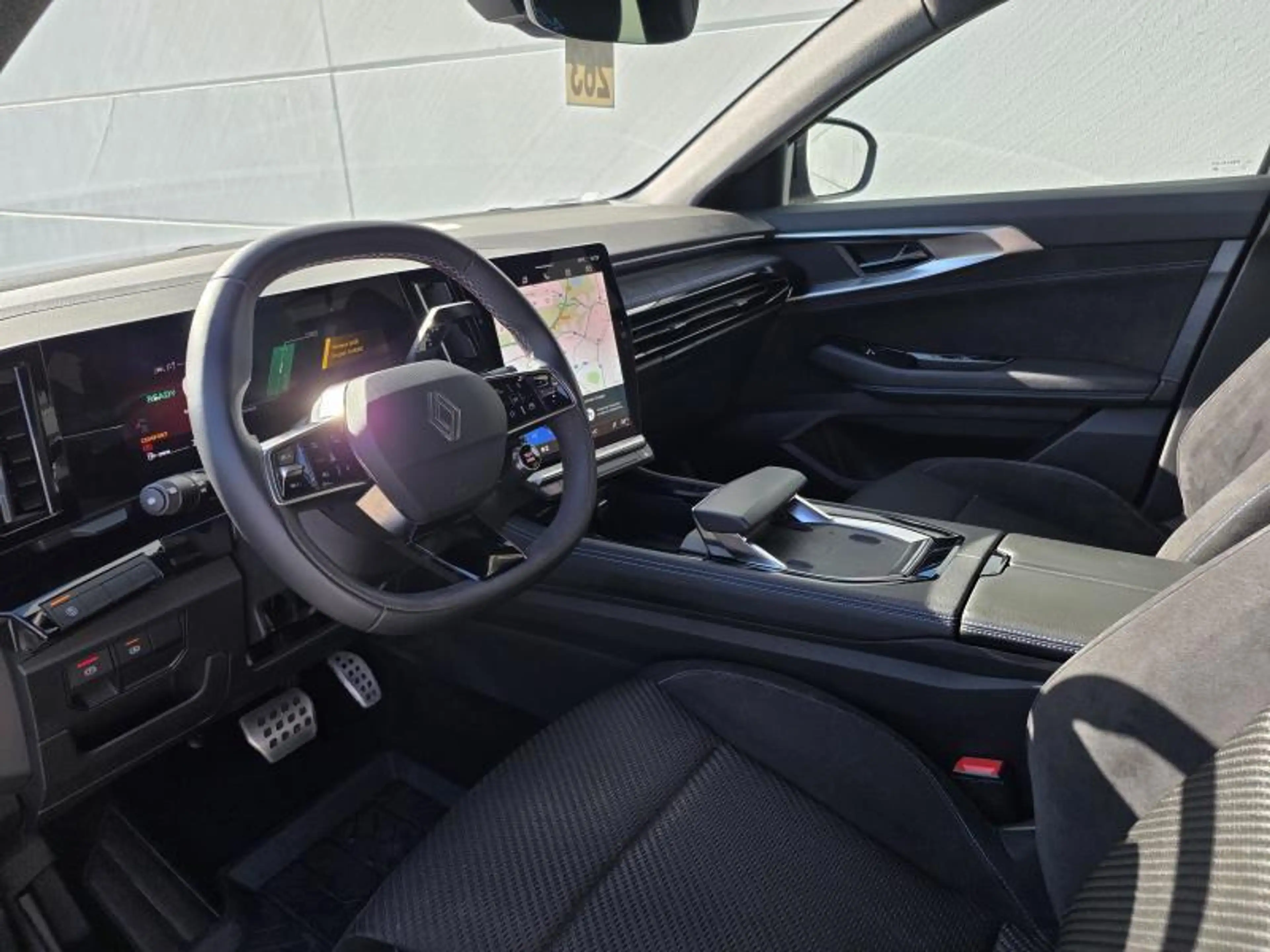 Renault Austral Esprit Alpine E-Tech Hybrid — photo 10