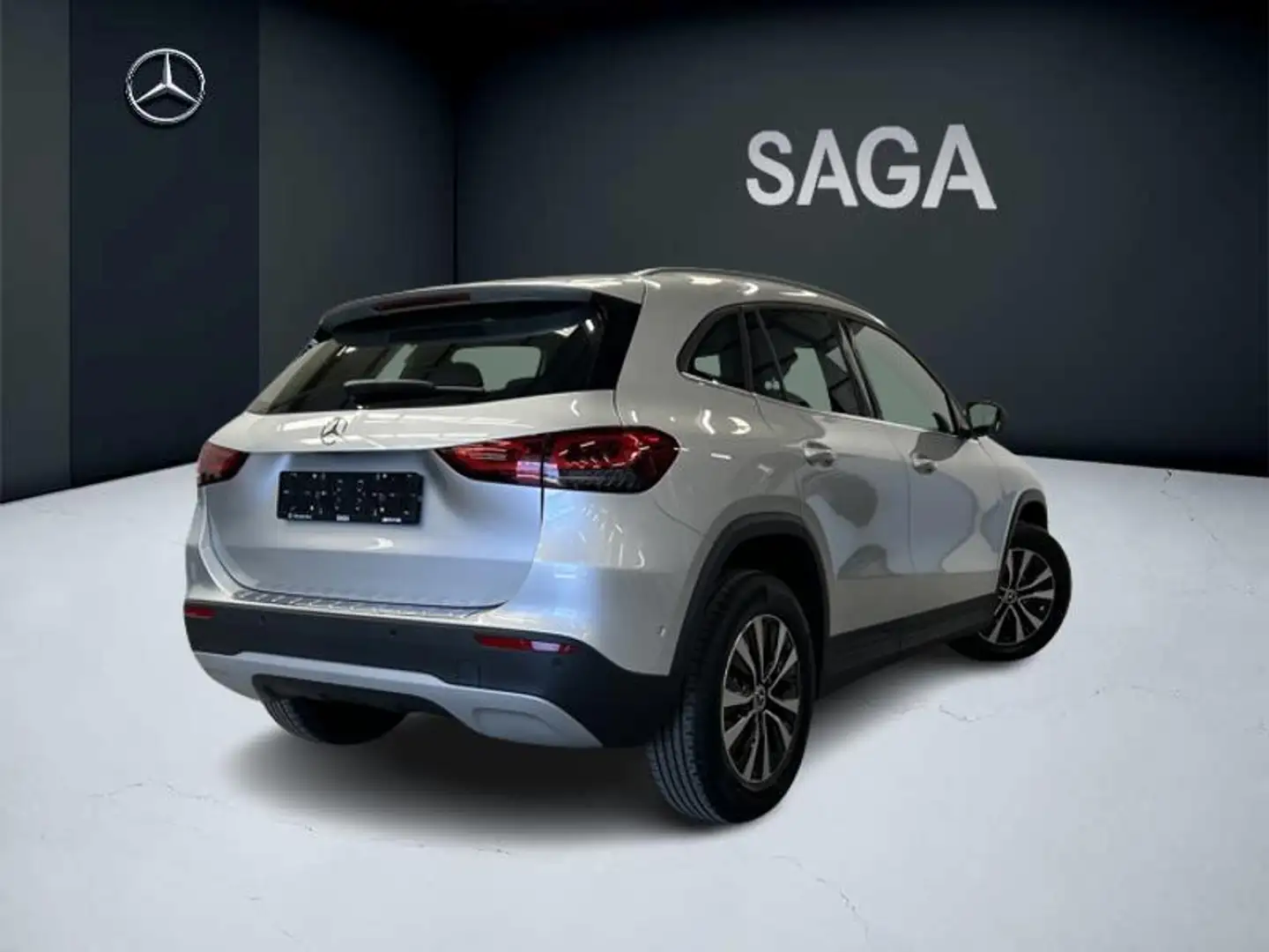 Mercedes-Benz GLA 180 180 Style Gris - 2