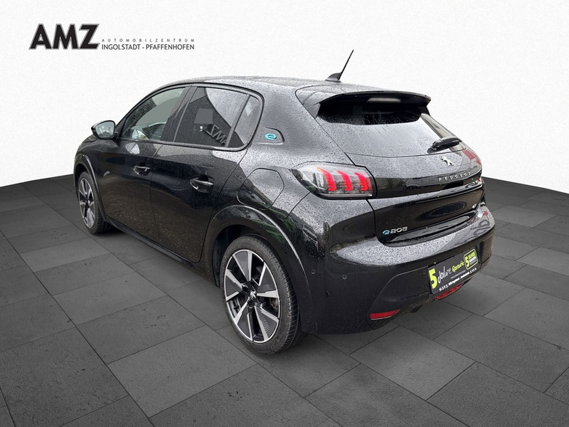 Peugeot 208 GT Elektro 136PS PANO NAVI KAM Klimaauto. — photo 5