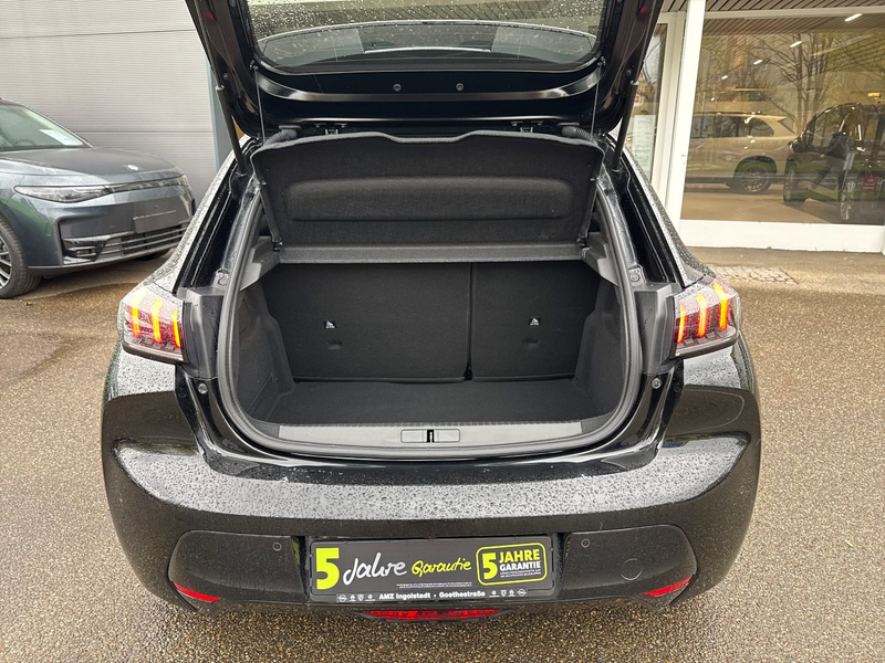 Peugeot 208 GT Elektro 136PS PANO NAVI KAM Klimaauto. — photo 12
