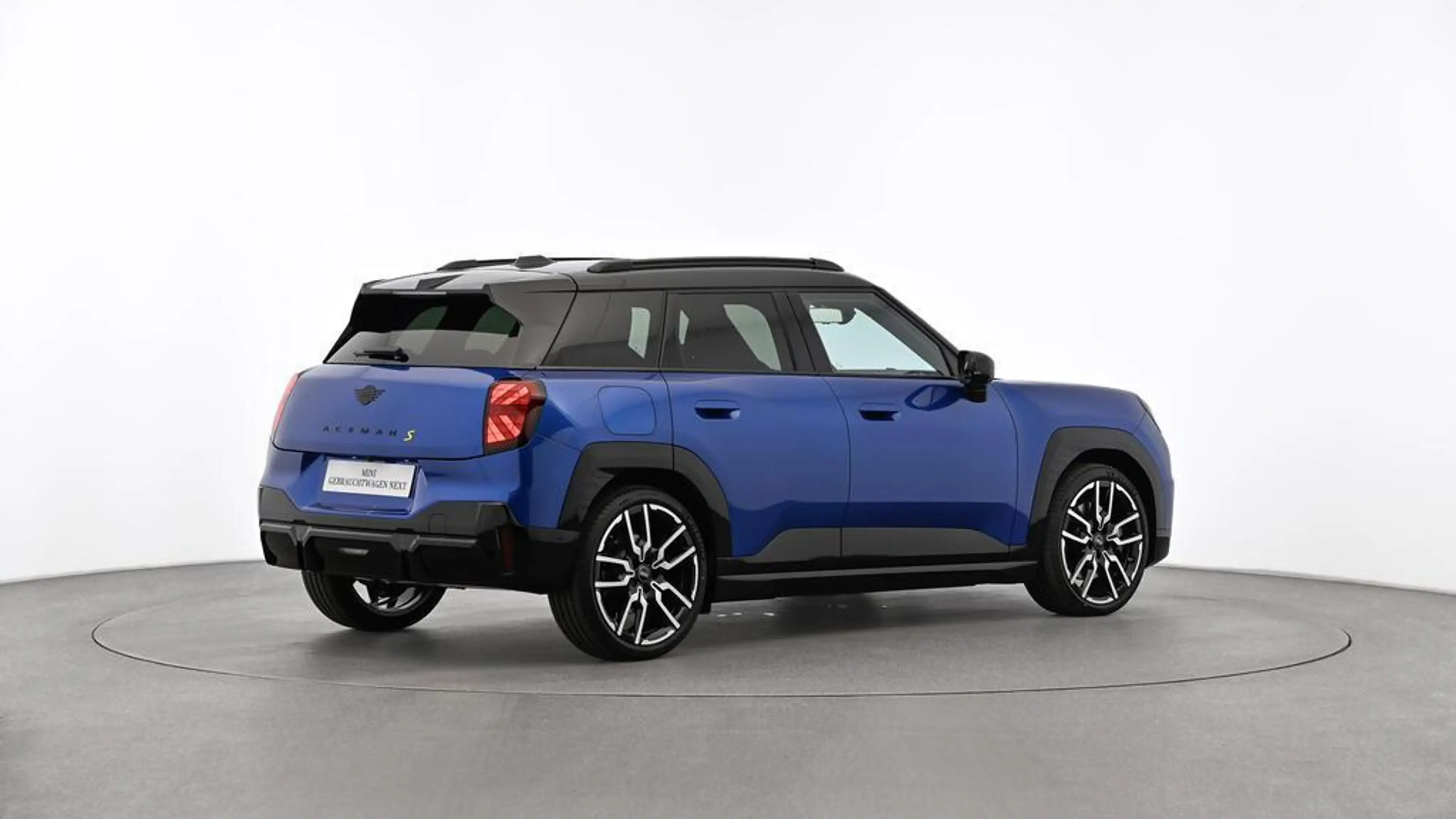 MINI Aceman John Cooper Works Trim — photo 6