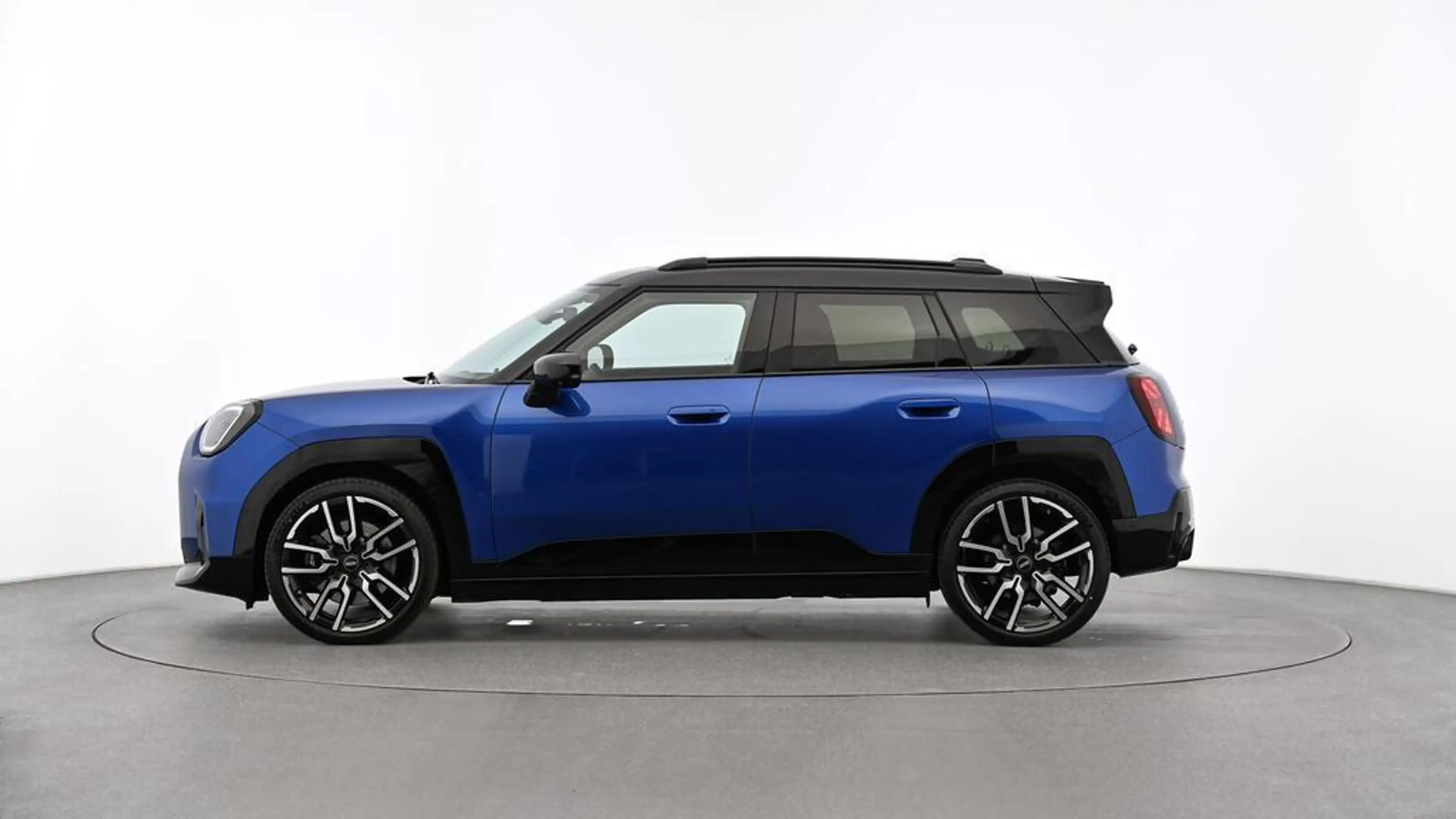 MINI Aceman John Cooper Works Trim — photo 2