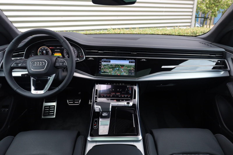 Audi Q8 60 TFSIe Competition Trekhaak l Volleder l Head-up — photo 14