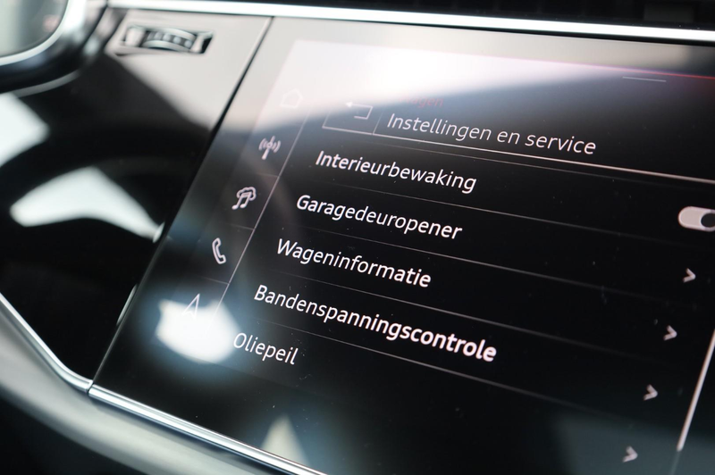 Audi Q8 60 TFSIe Competition Trekhaak l Volleder l Head-up — photo 37