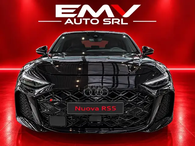 Audi RS5 view 2