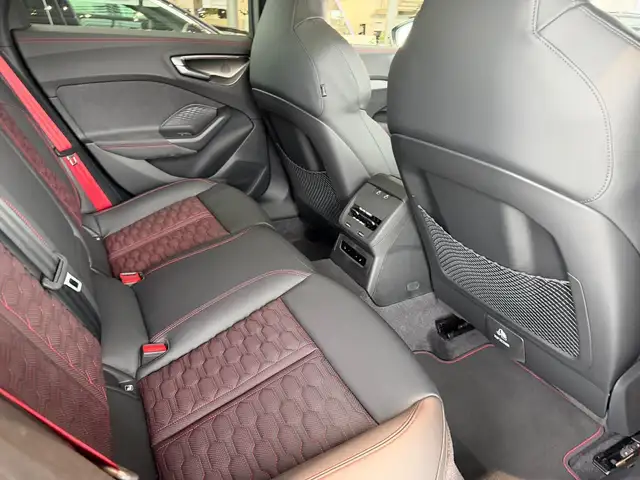 Audi RS5 view 9