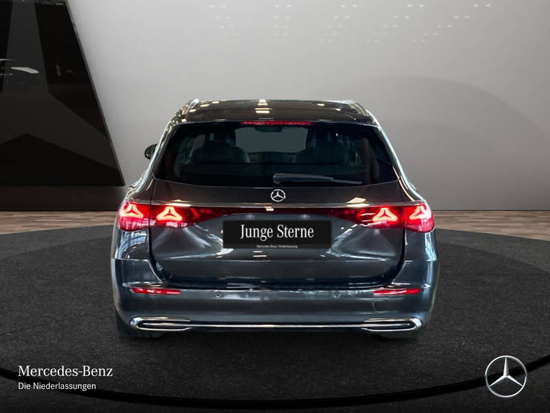 Mercedes-Benz E 300 de T 4M Hybrid Avantgarde Fahrass WideScreen — photo 9