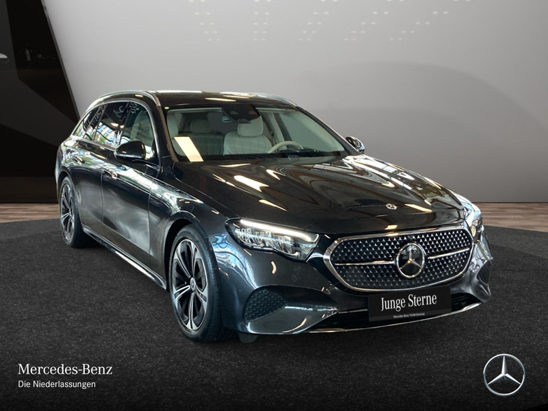 Mercedes-Benz E 300 de T 4M Hybrid Avantgarde Fahrass WideScreen — photo 5