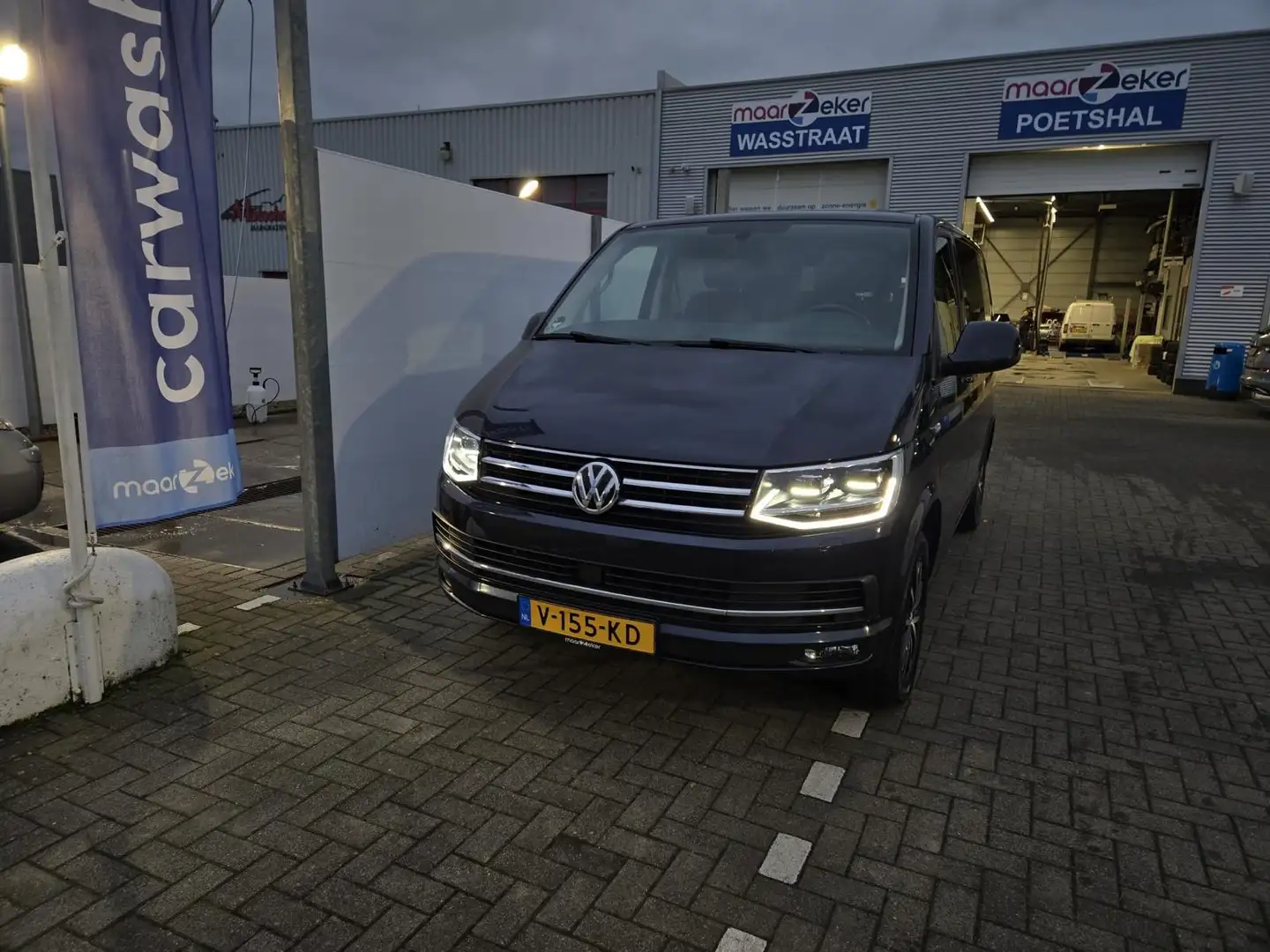 Volkswagen Transporter 2.0 TDI | Dubbele cabine | Automaat | 2e eigenaar Blauw - 1