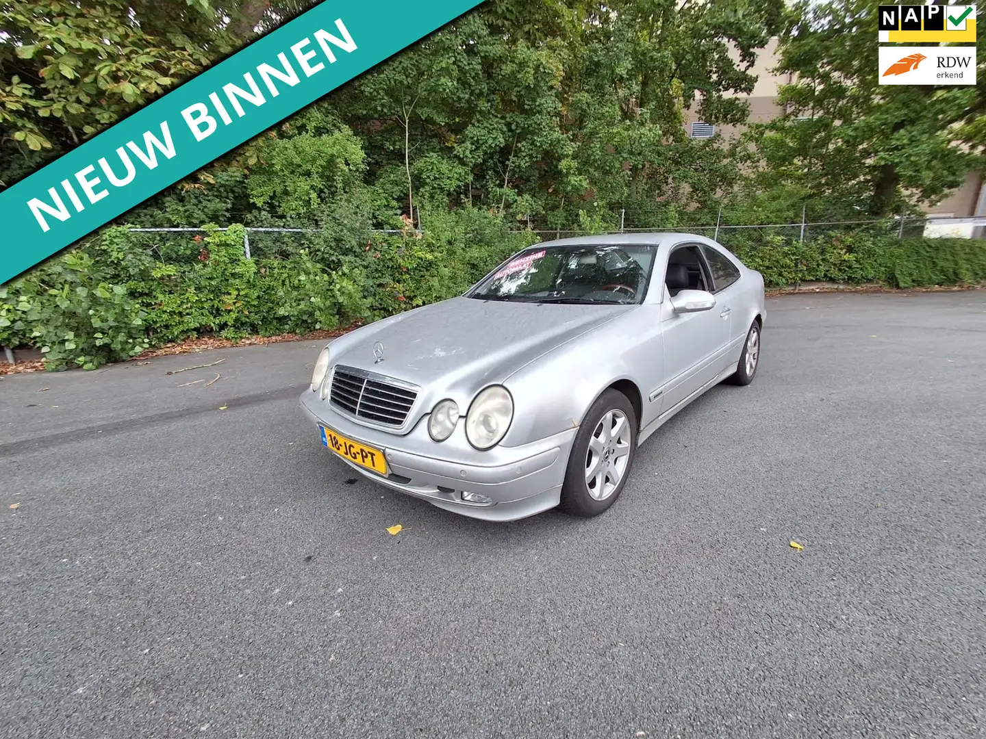 Mercedes-Benz CLK 200 Coupé K. Elegance LEUKE AUTO RIJDT EN SCHAKELT GOE Grijs - 1