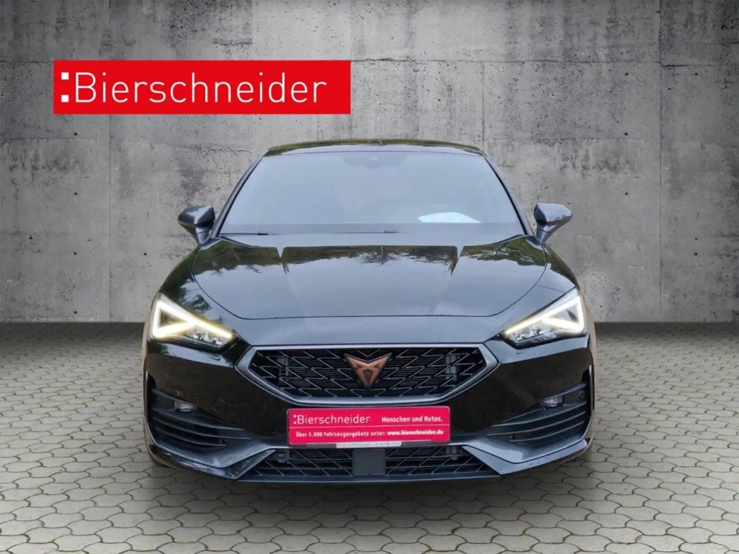 CUPRA Leon 2.0 TSI DSG VZ PANO NAVI LED DCC ACC SHZ GRA Noir - 2