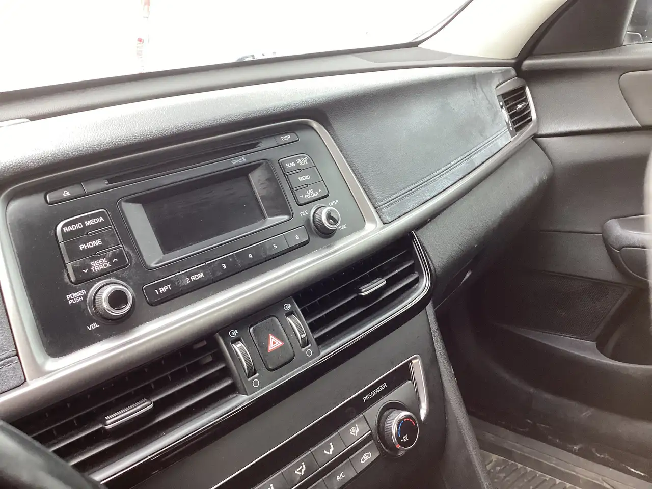 Kia Optima снимка Kia Optima