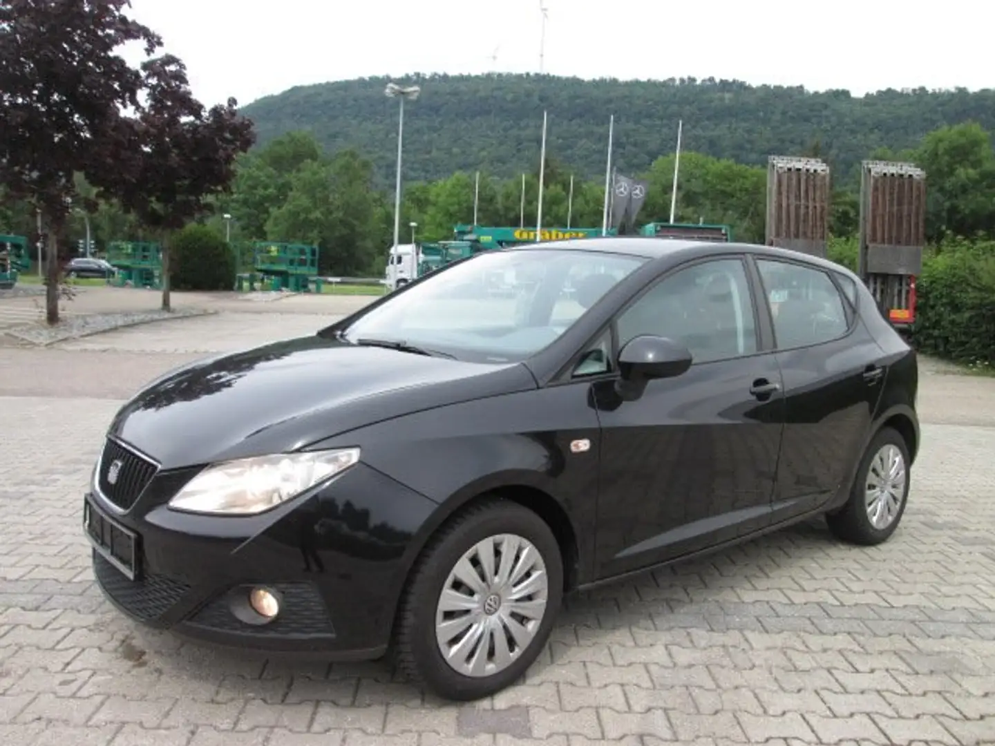 SEAT Ibiza 1.4 16V Reference+2.HAND+TÜV NEU+WENIG KM+ Negro - 1