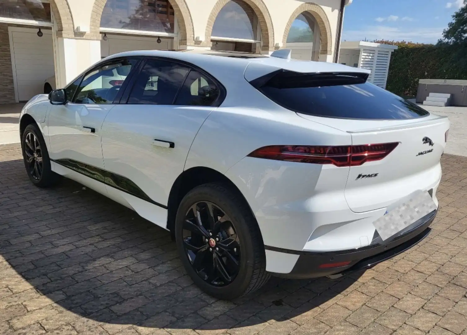 Jaguar I-Pace EV320 AWD SE - 1