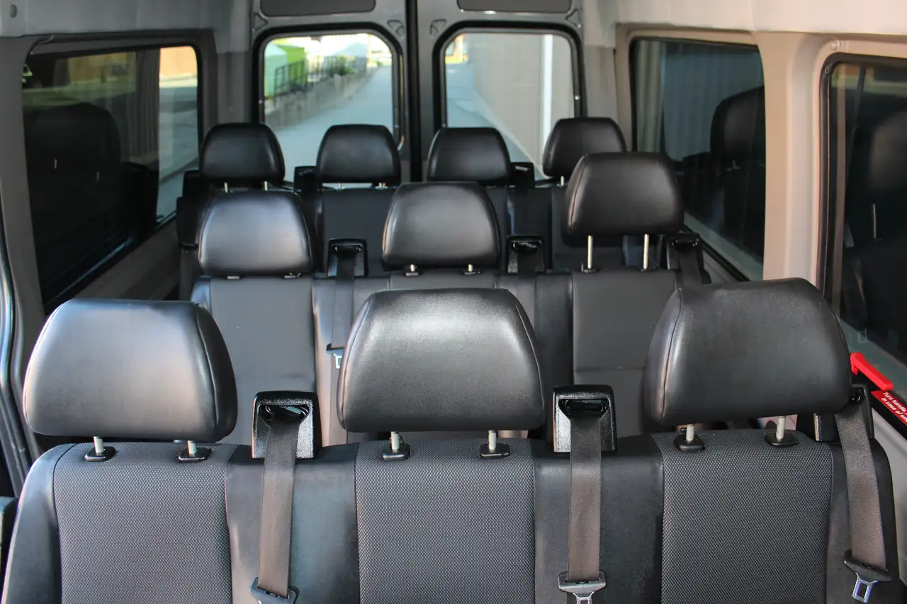 Mercedes-Benz Sprinter photo Mercedes-Benz Sprinter