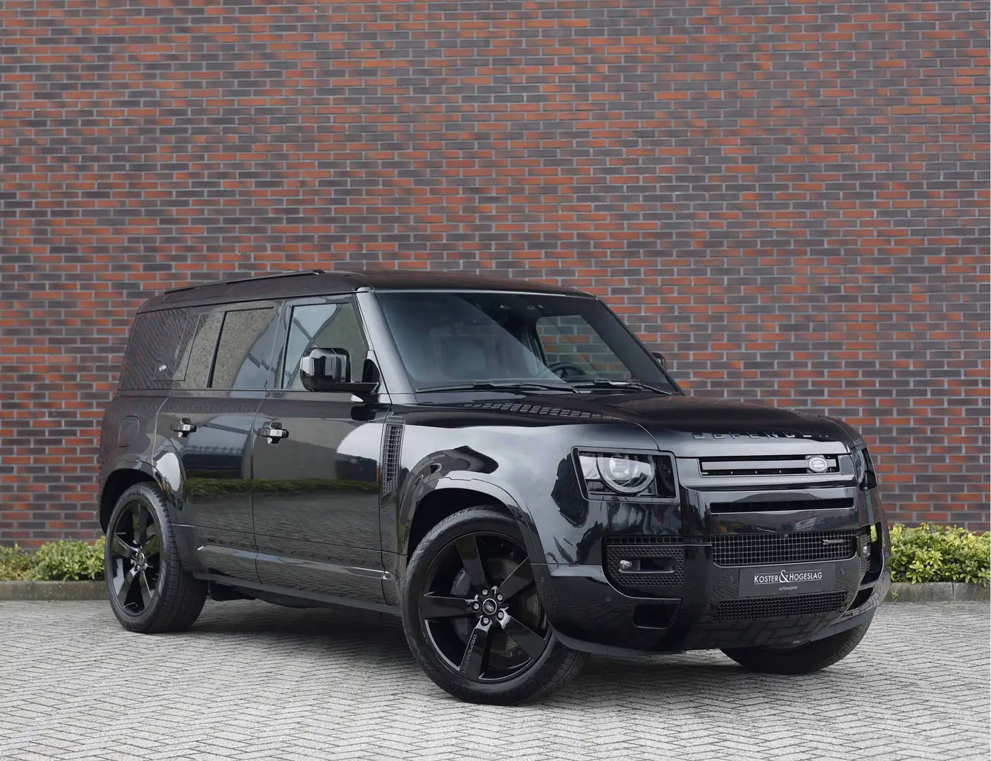 Land Rover Defender P400e 110 X-Dynamic HSE *Pano*Trekhaak*Head-Up* Negro - 1