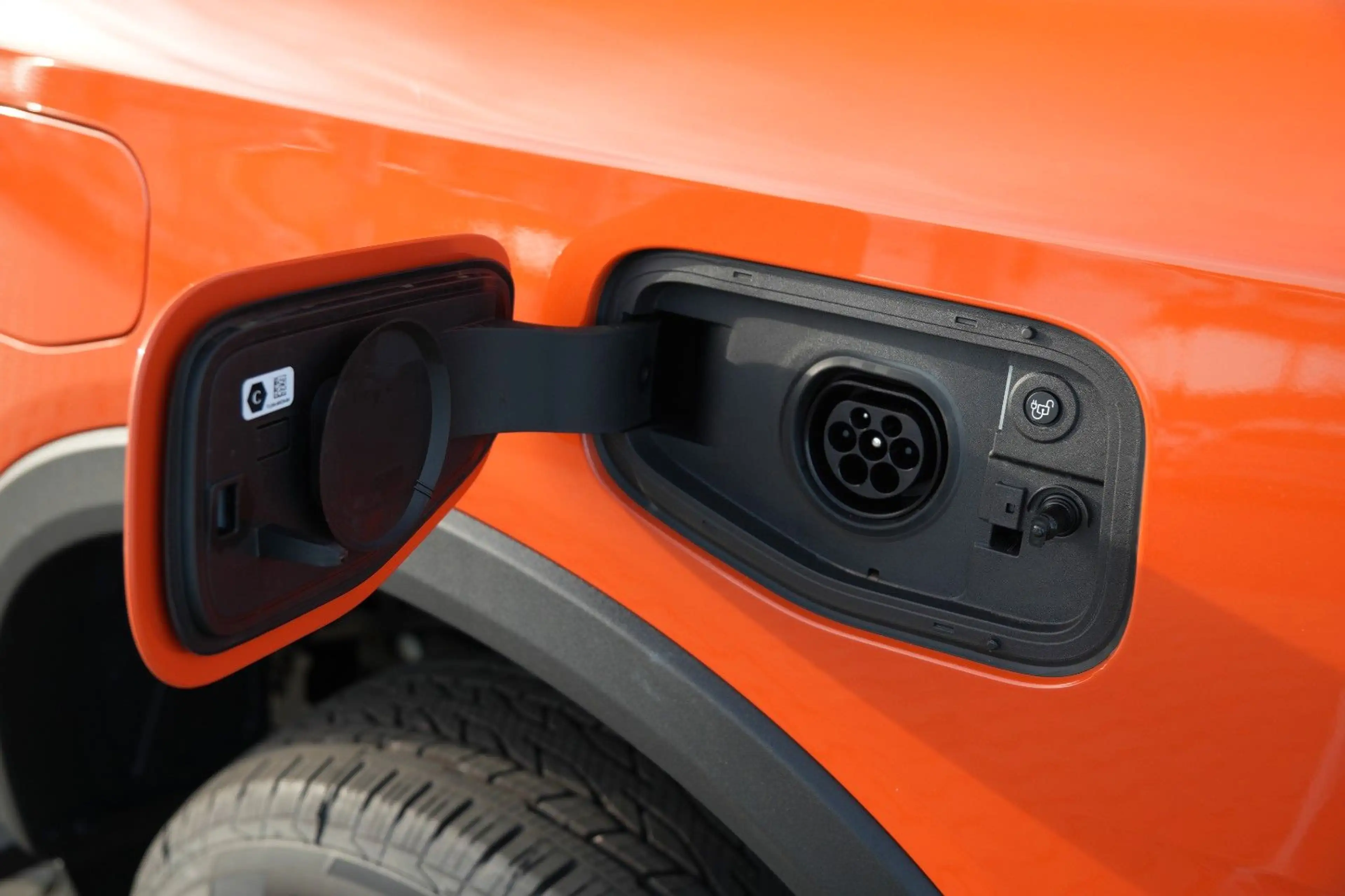Ford Ranger Plug-in-Hybrid Wildtrak 4WD DOKA 0% — photo 13