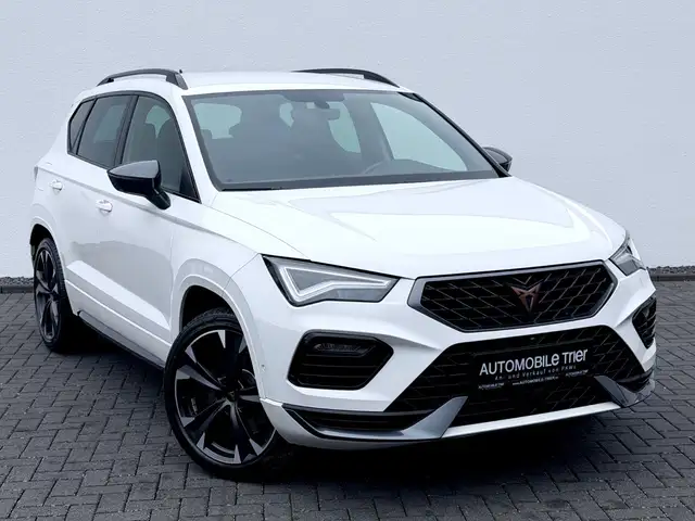Cupra Ateca view 3