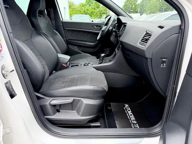 Cupra Ateca view 11