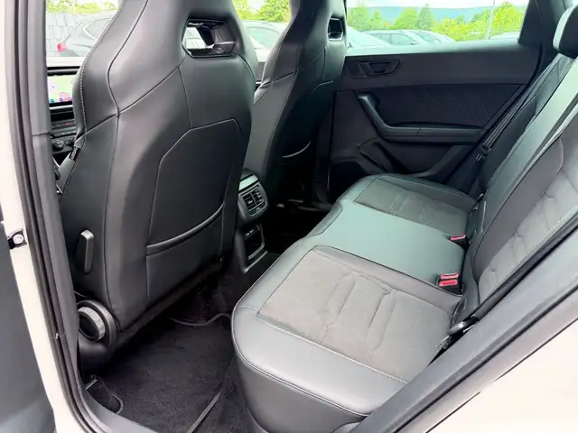 Cupra Ateca view 12