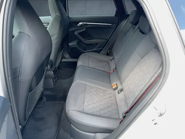 Audi RS3 view 12