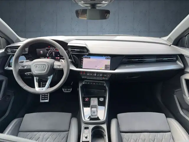 Audi RS3 view 11