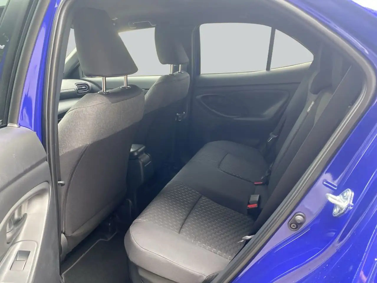 Toyota Yaris Cross Hybrid Teamplayer Safety Paket, Winter 12