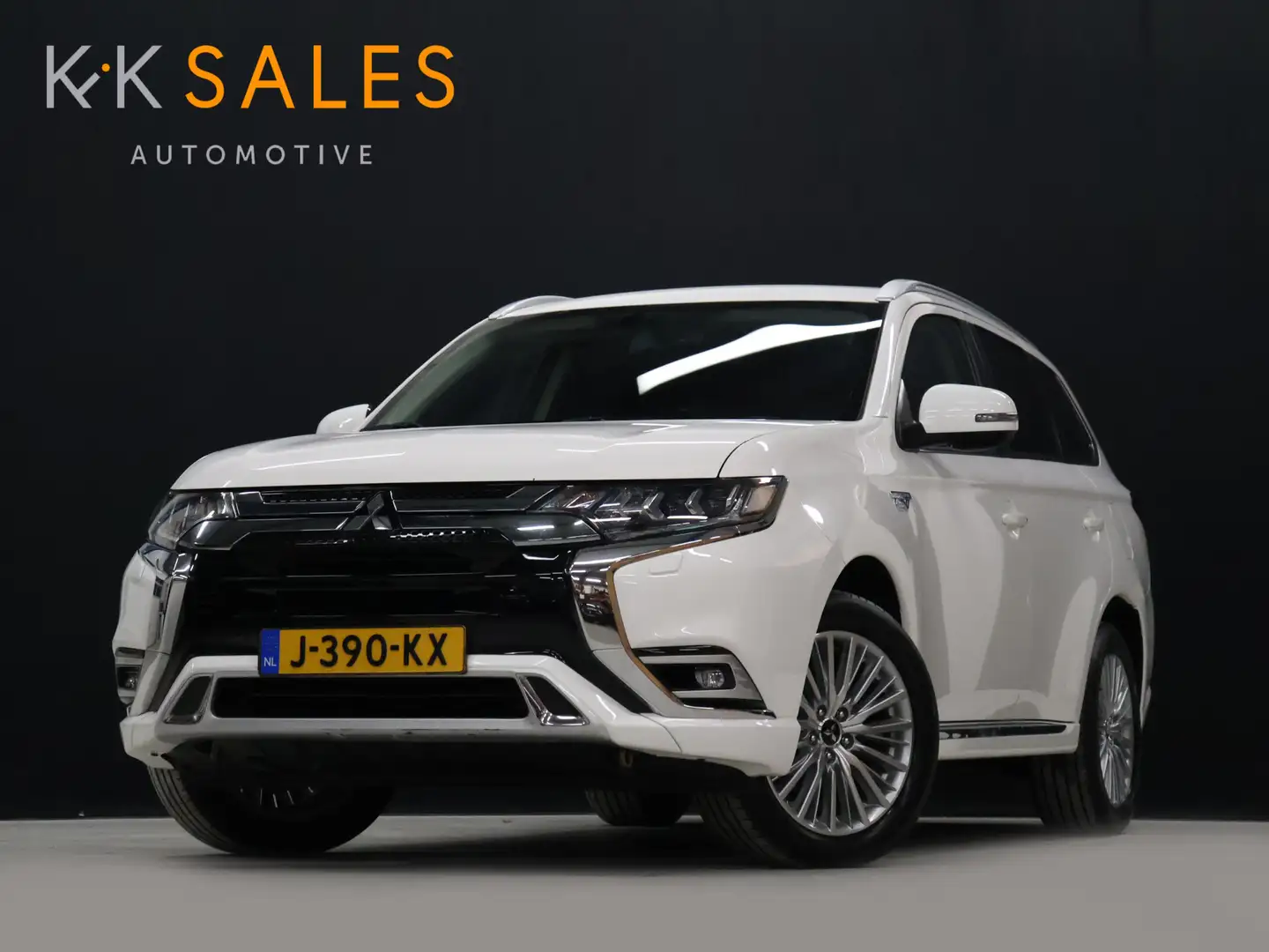 Mitsubishi Outlander 2.4 PHEV Pure+ [TREKHAAK, CAMERA, CRUISE CONTROL, Wit - 1