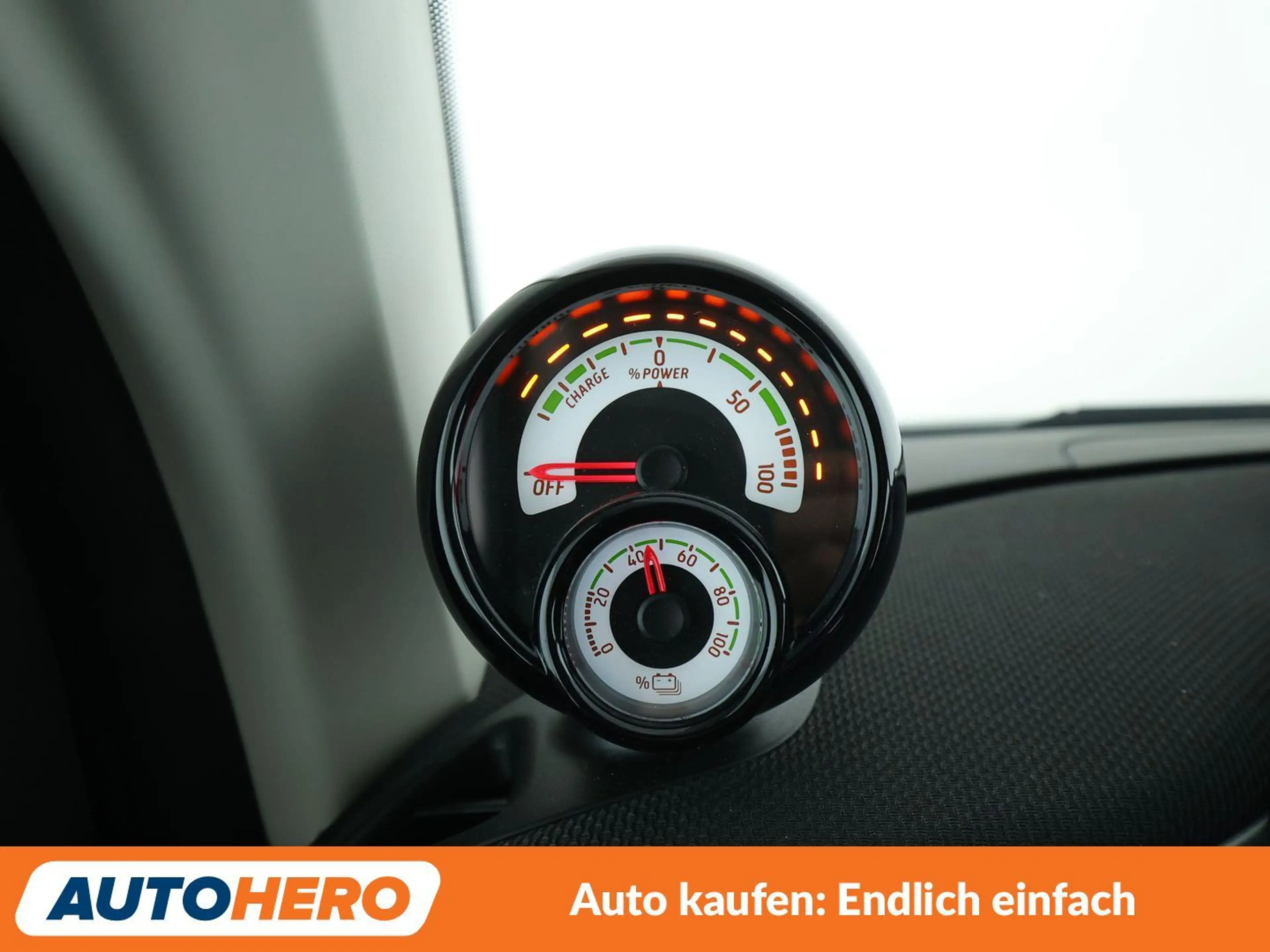smart forTwo electric drive 60 kW passion Aut.*TEMPO*PDC*SHZ* — photo 25