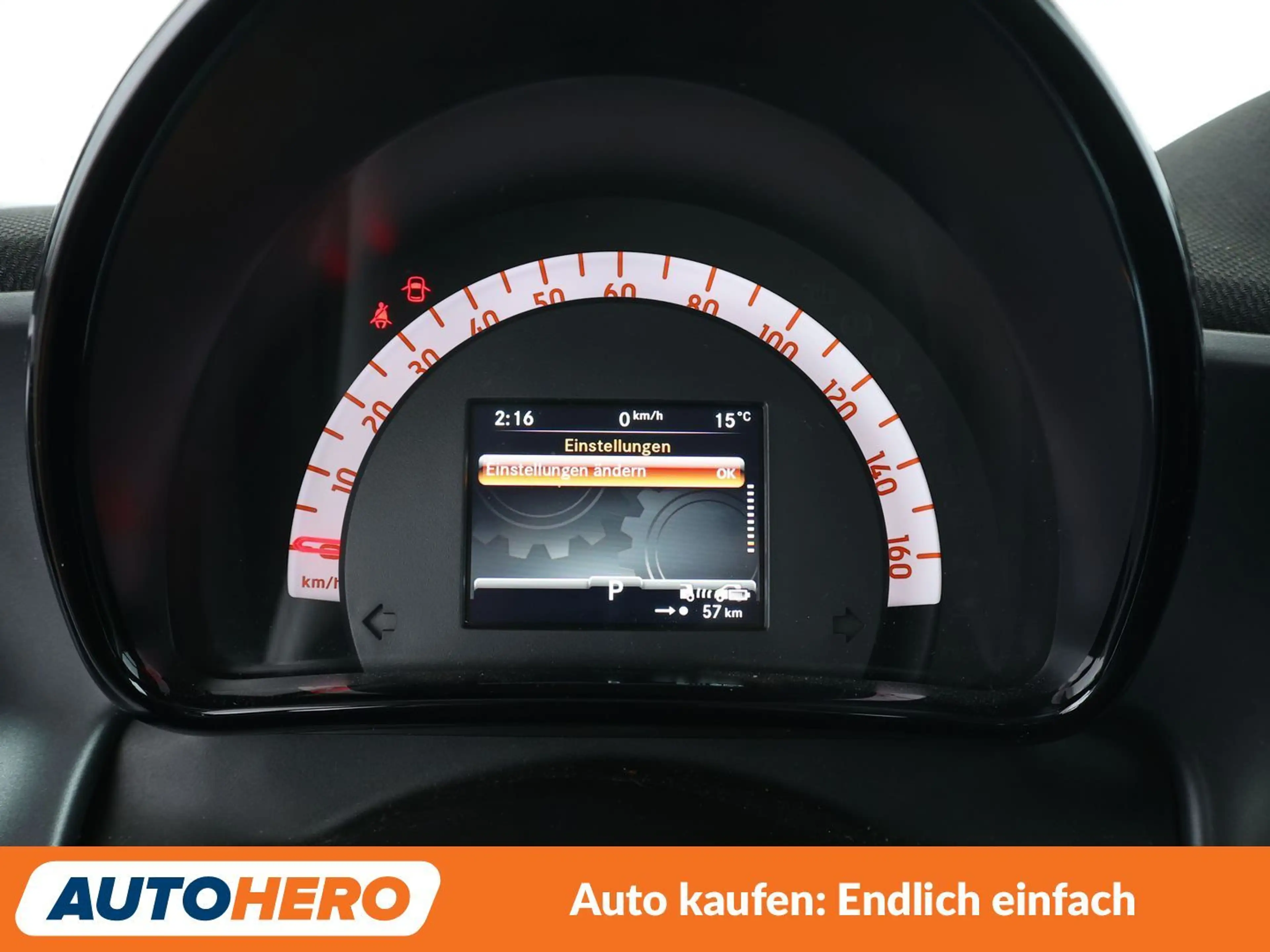 smart forTwo electric drive 60 kW passion Aut.*TEMPO*PDC*SHZ* — photo 20