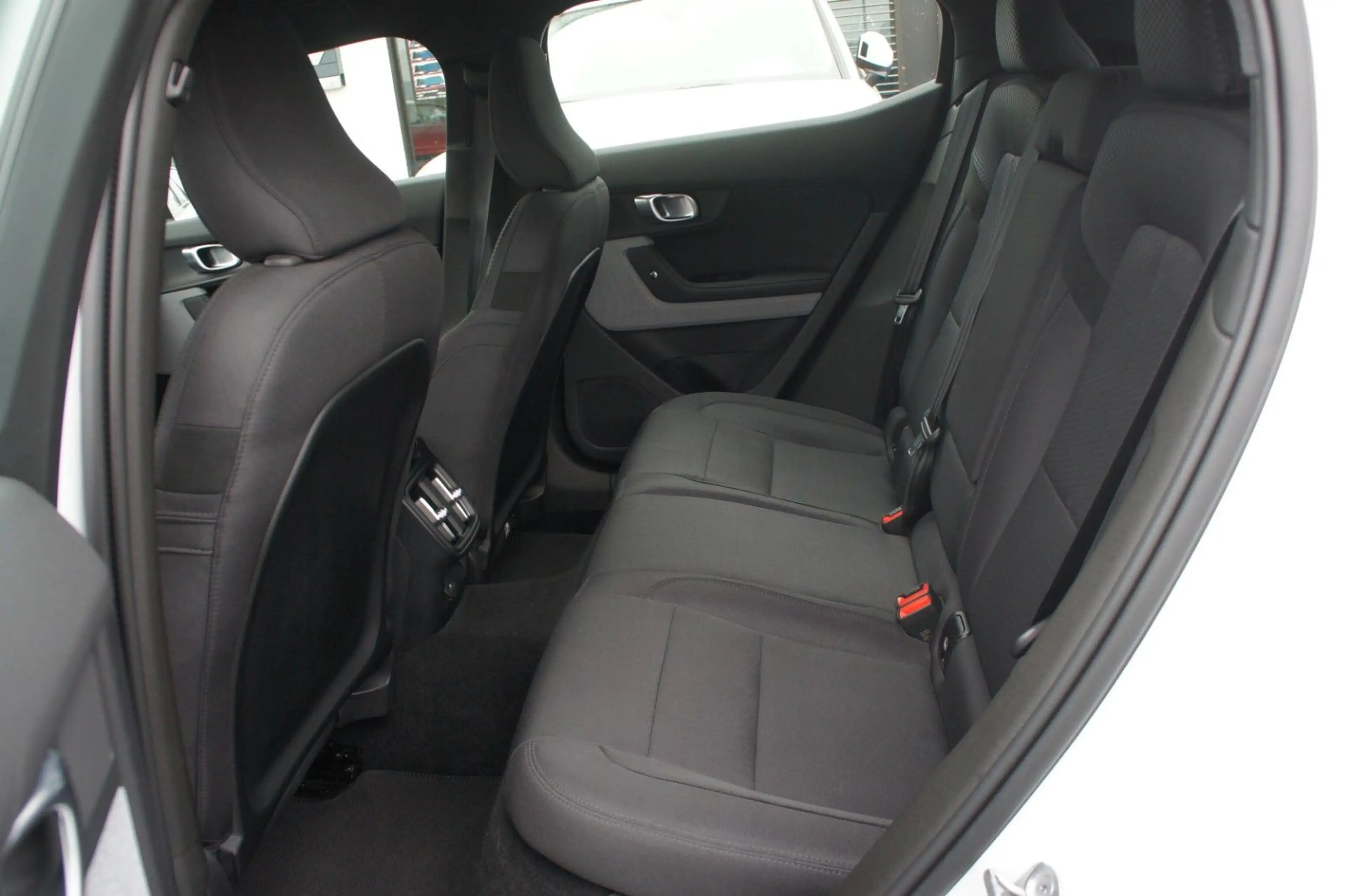 Polestar 2 Long Range SM 78kWh*KAM*19Z*SHZ*SOH95,5%* — photo 14