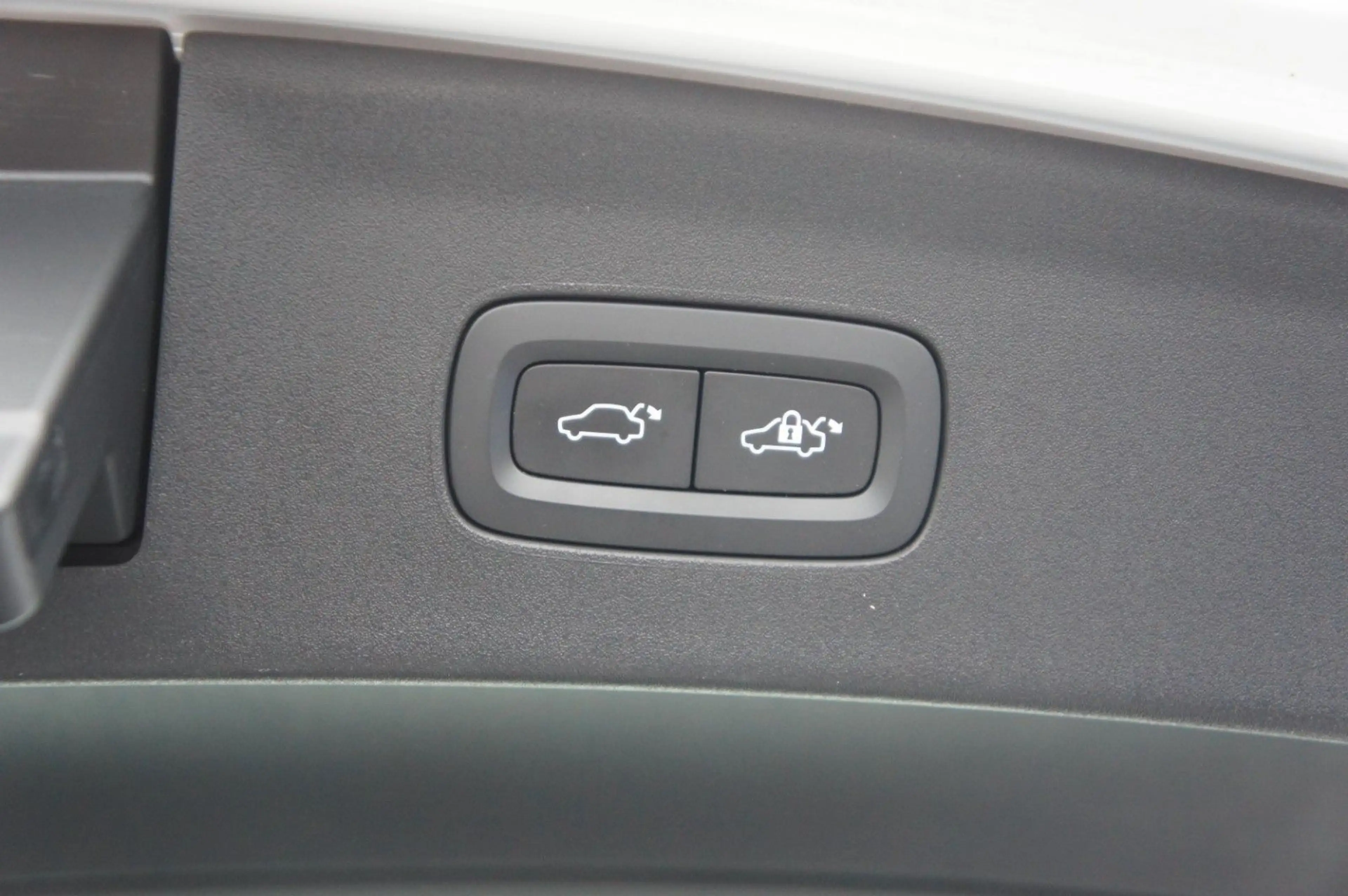 Polestar 2 Long Range SM 78kWh*KAM*19Z*SHZ*SOH95,5%* — photo 8