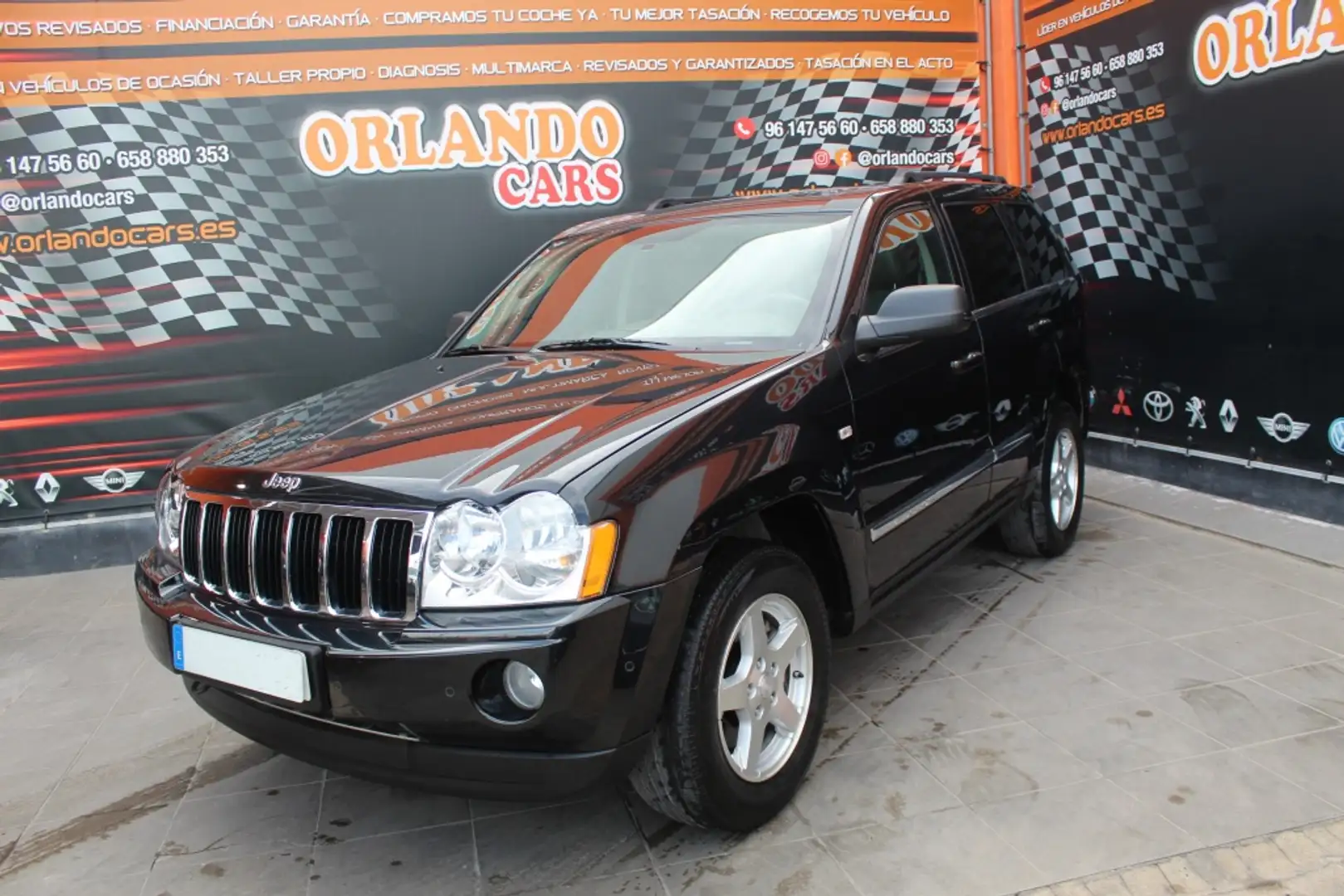 Jeep Grand Cherokee 3.0CRD Limited Aut. Fekete - 1