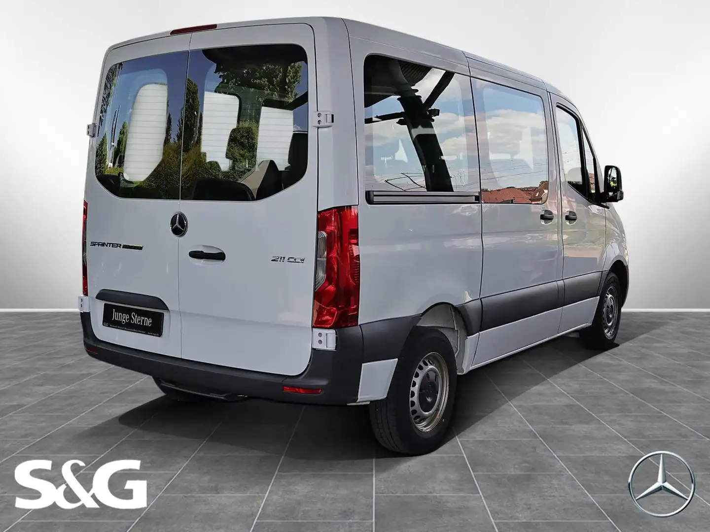Mercedes-Benz Sprinter 211 CDI Tourer Kompakt Blanc - 2