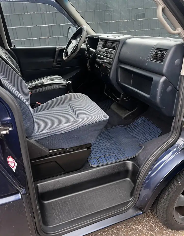 Volkswagen T4 Caravelle TDI 7DK2Y2, foto 6