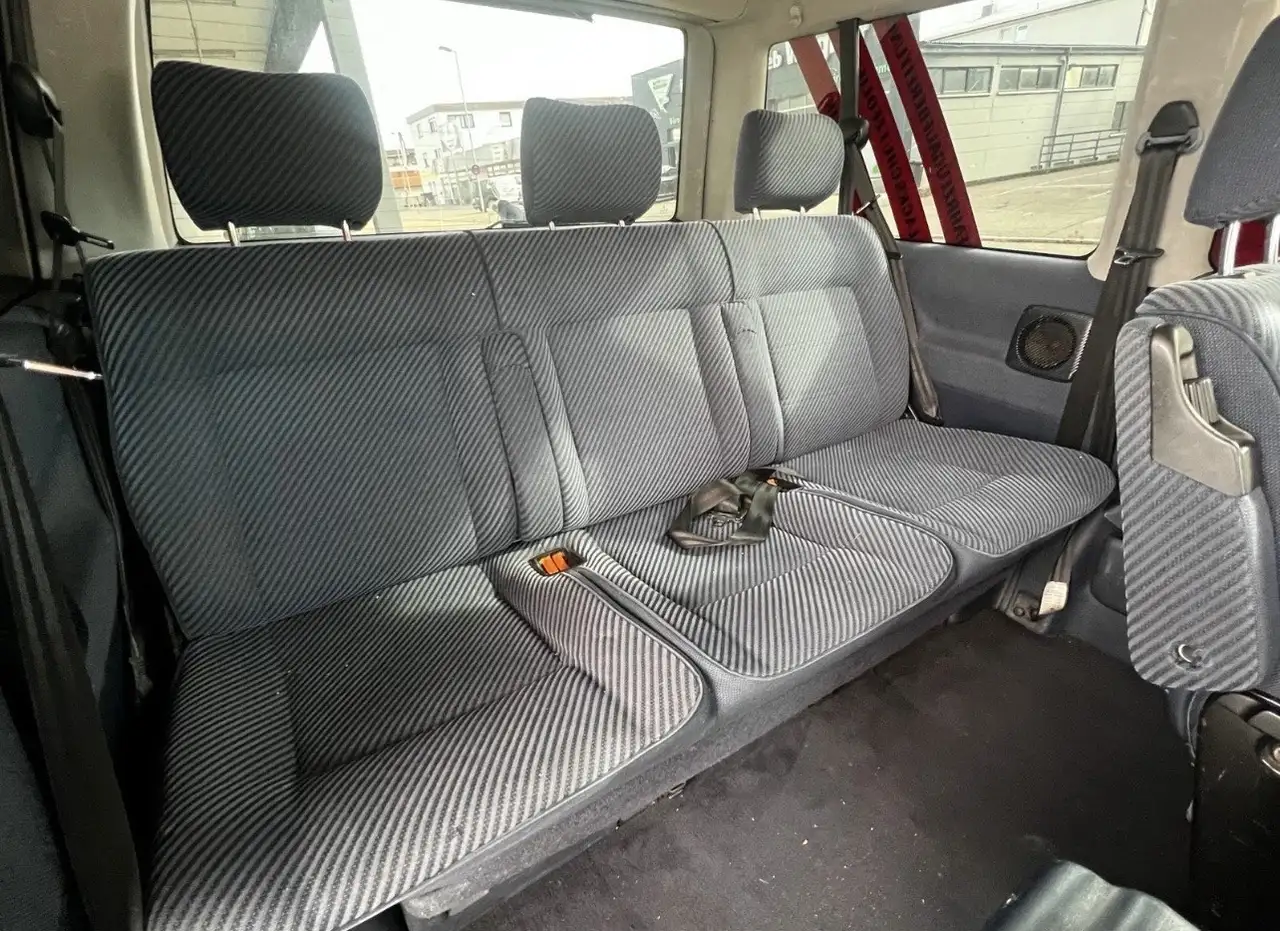 Volkswagen T4 Caravelle TDI 7DK2Y2, foto 5