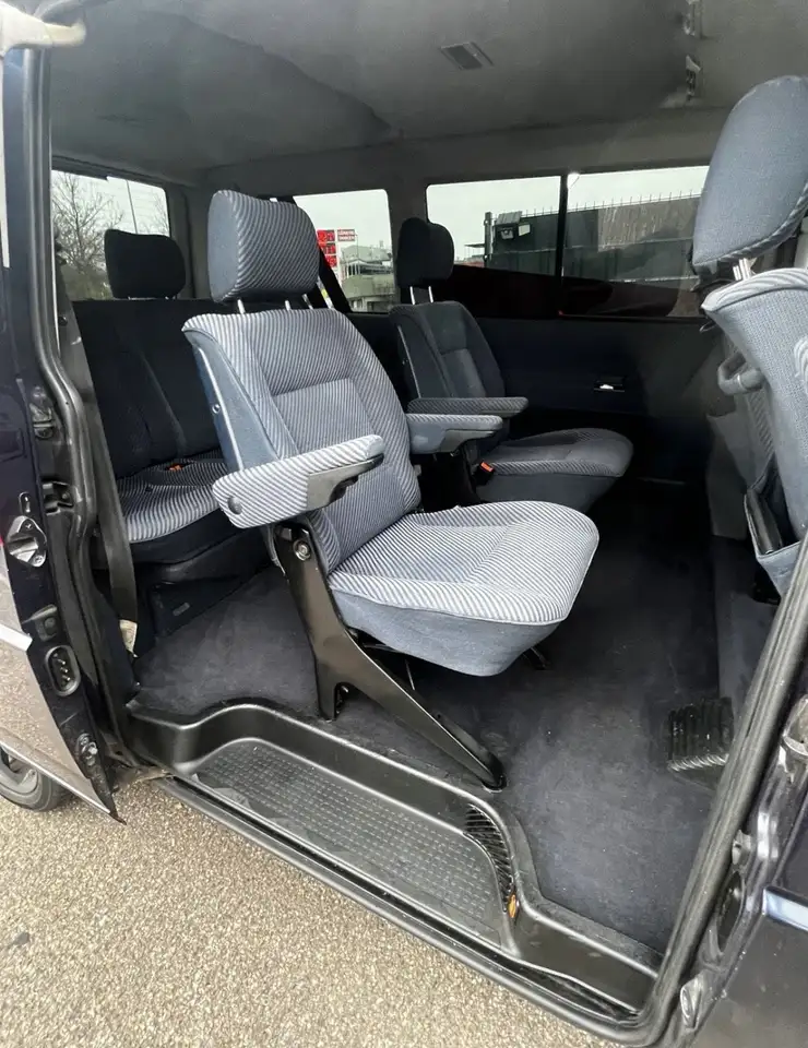 Volkswagen T4 Caravelle TDI 7DK2Y2, foto 4