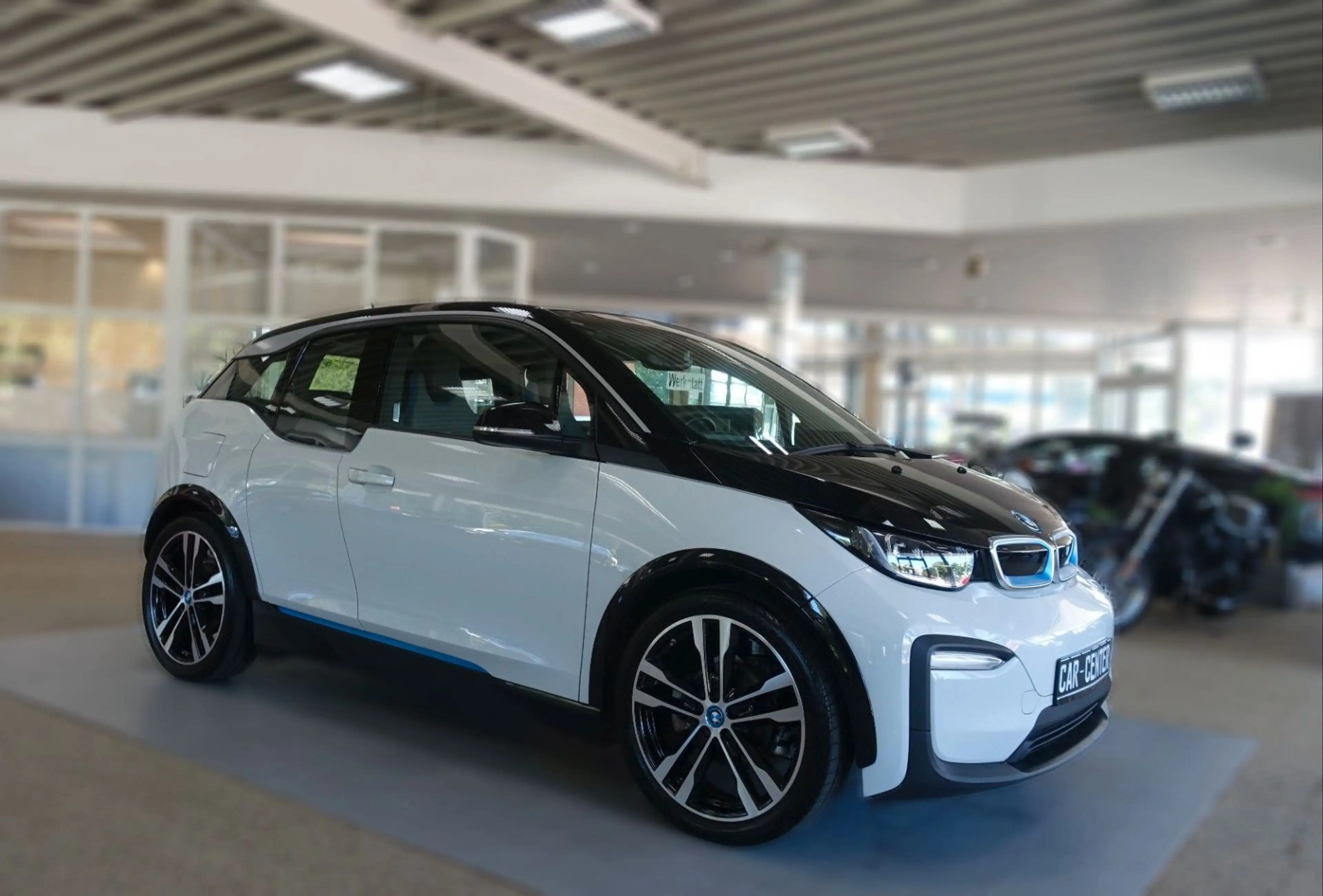 BMW i3 Sport+ Business; NAVpro/ PANO/ Wäpu/ LED/ ACC — photo 2