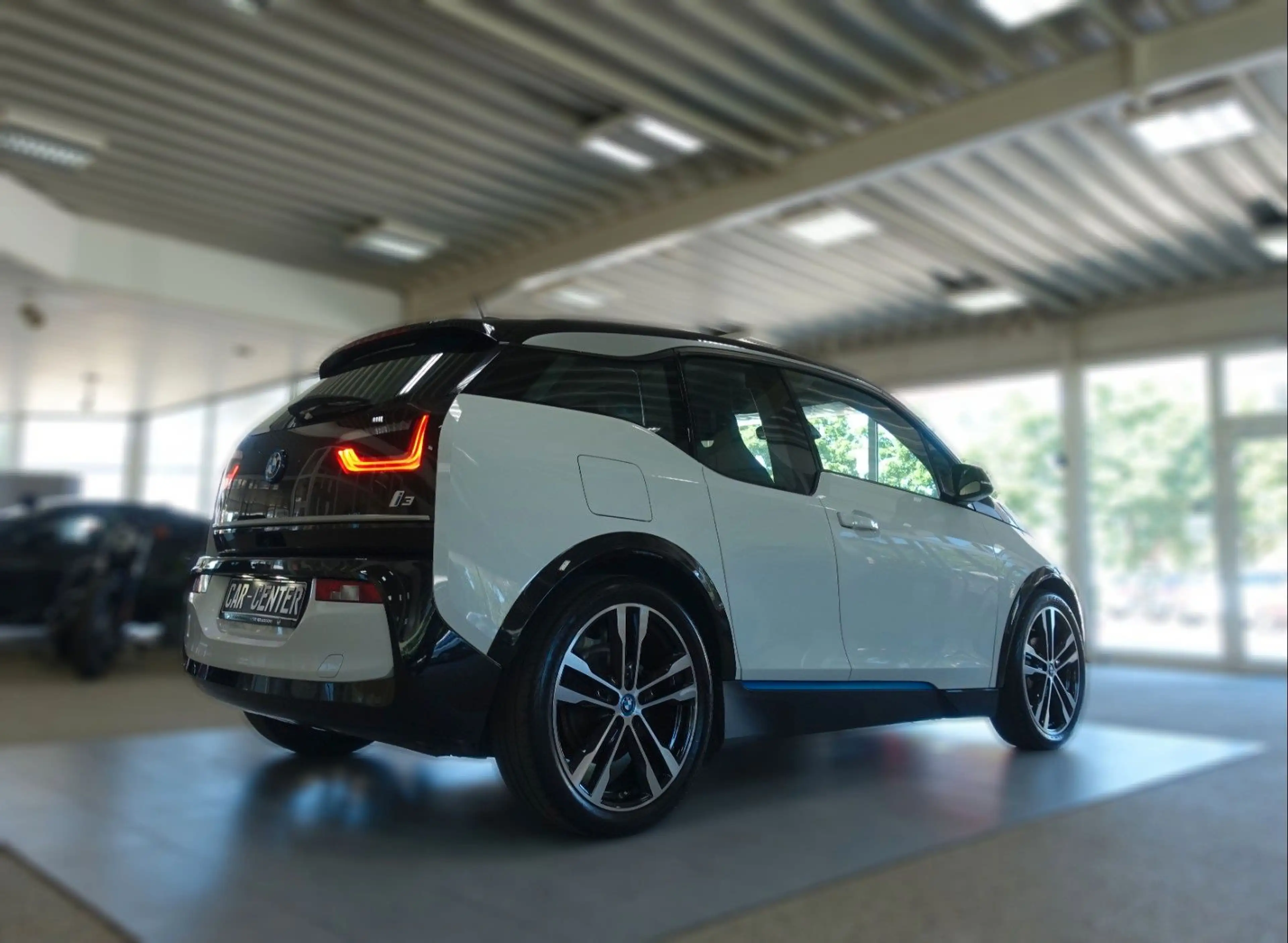 BMW i3 Sport+ Business; NAVpro/ PANO/ Wäpu/ LED/ ACC — photo 15
