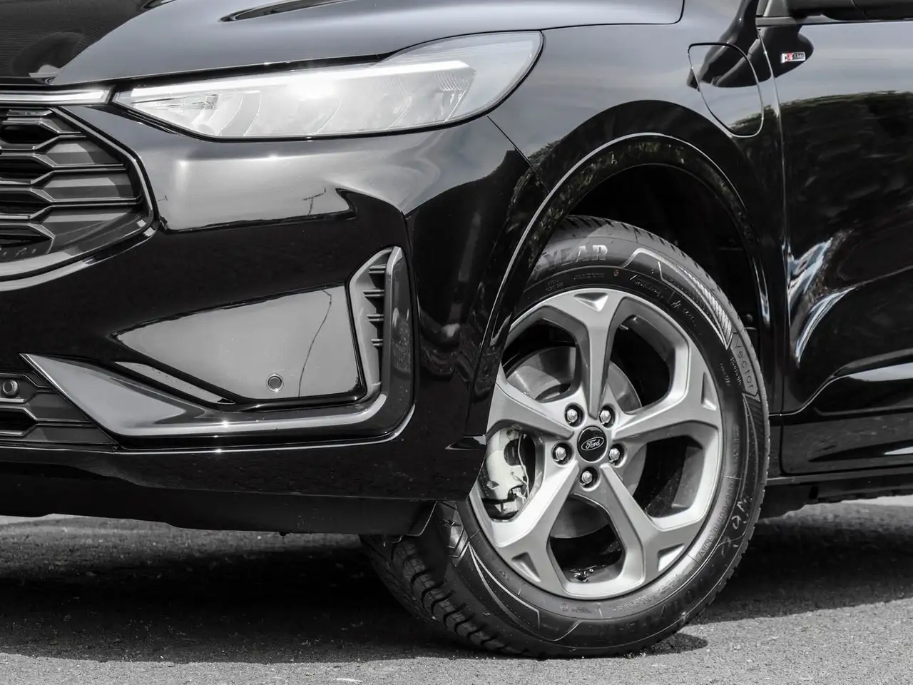 Ford Kuga Plug-In Hybrid ST-Line AHK schwenkbar Ganzjahre... 5