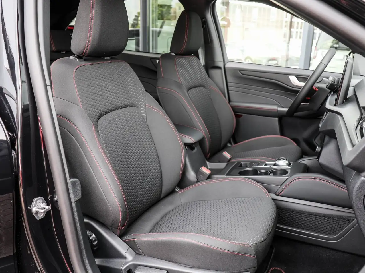 Ford Kuga Plug-In Hybrid ST-Line AHK schwenkbar Ganzjahre... 6