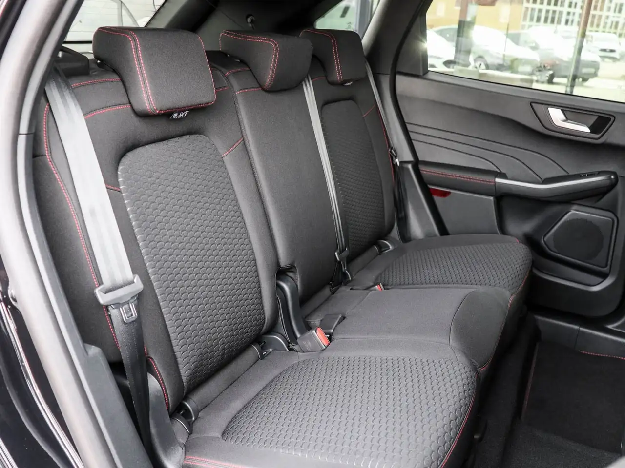Ford Kuga Plug-In Hybrid ST-Line AHK schwenkbar Ganzjahre... 4