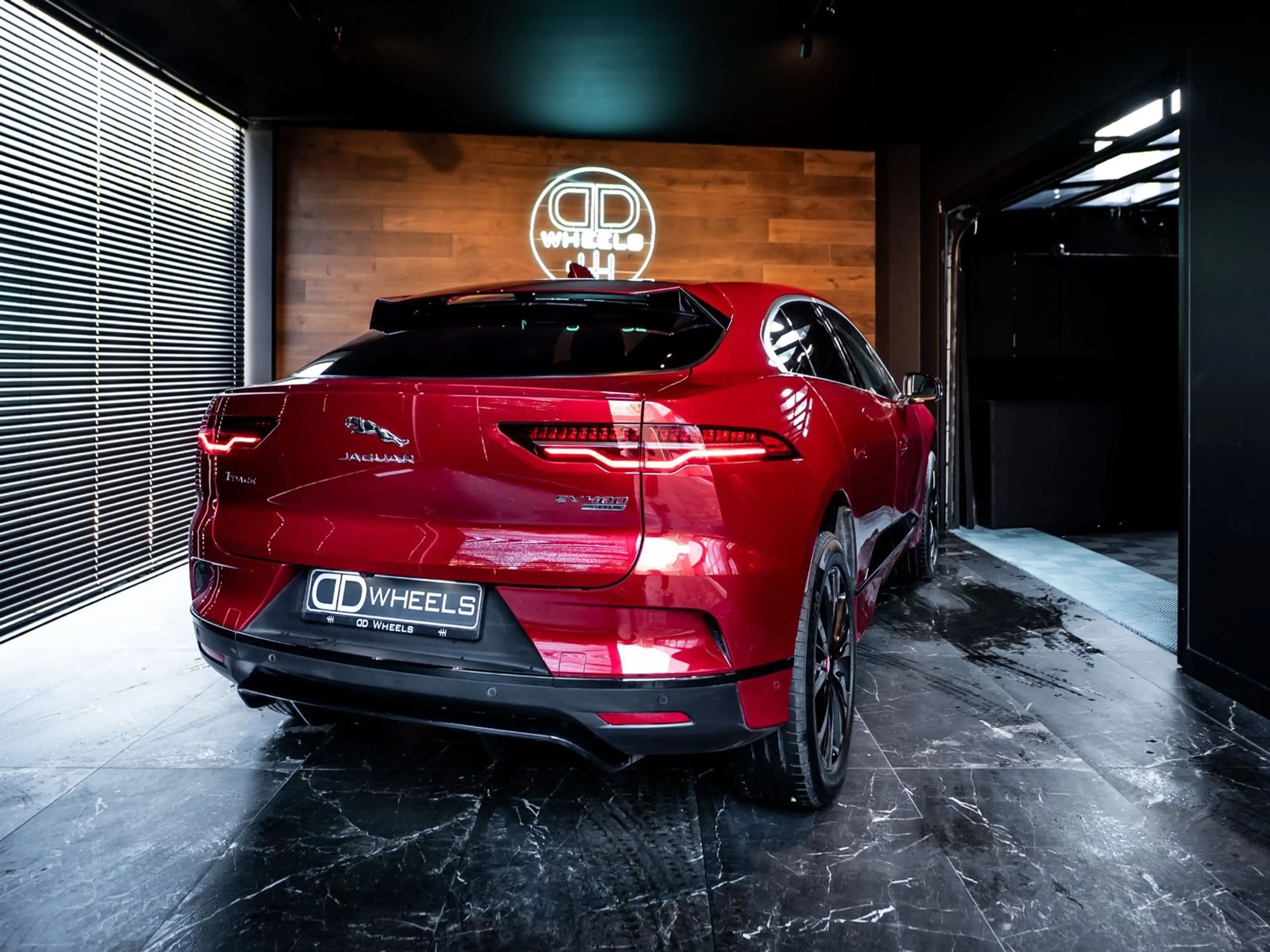 Jaguar I-Pace 90 kWh EV400 S — photo 10