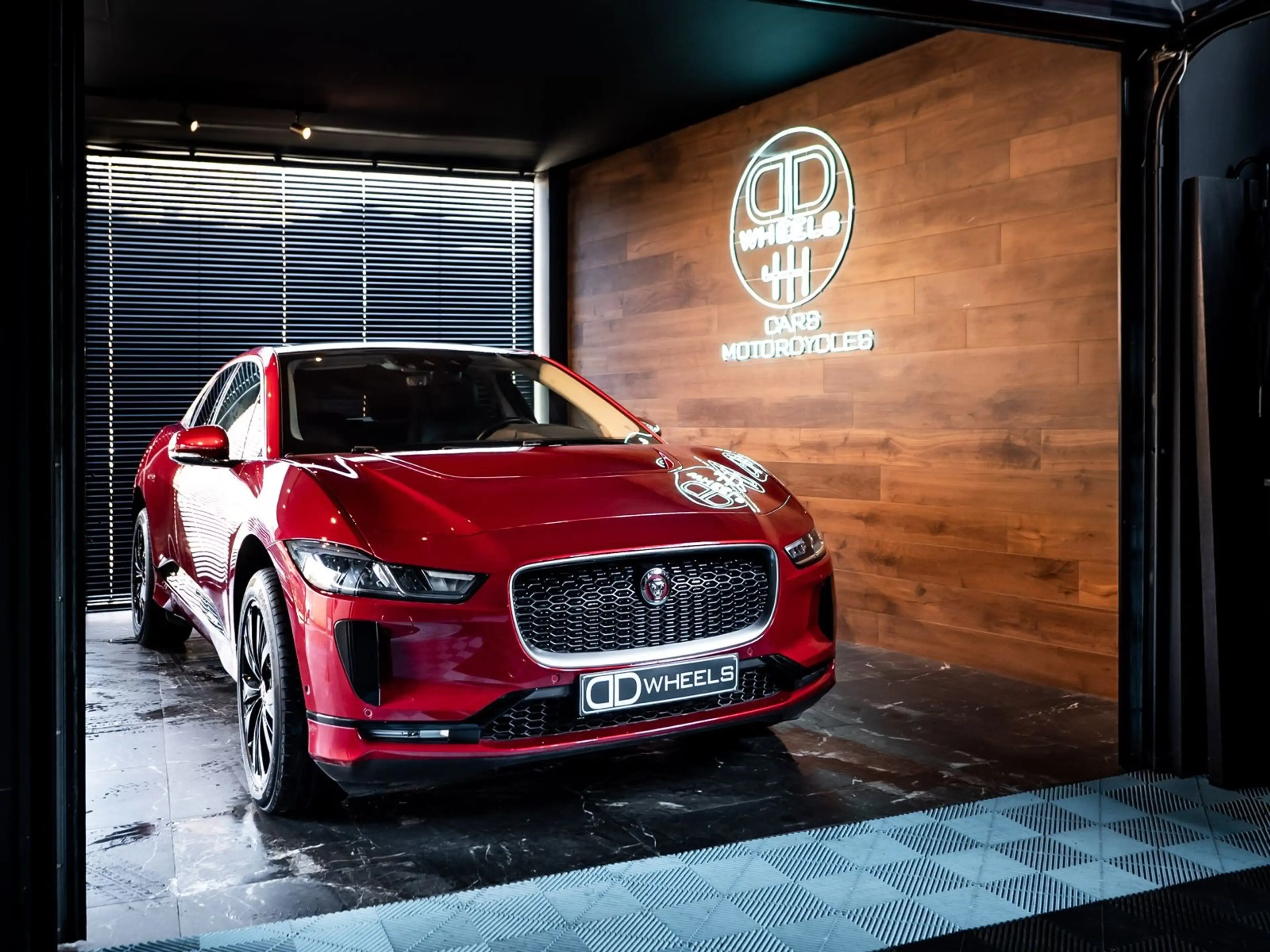 Jaguar I-Pace 90 kWh EV400 S — photo 2