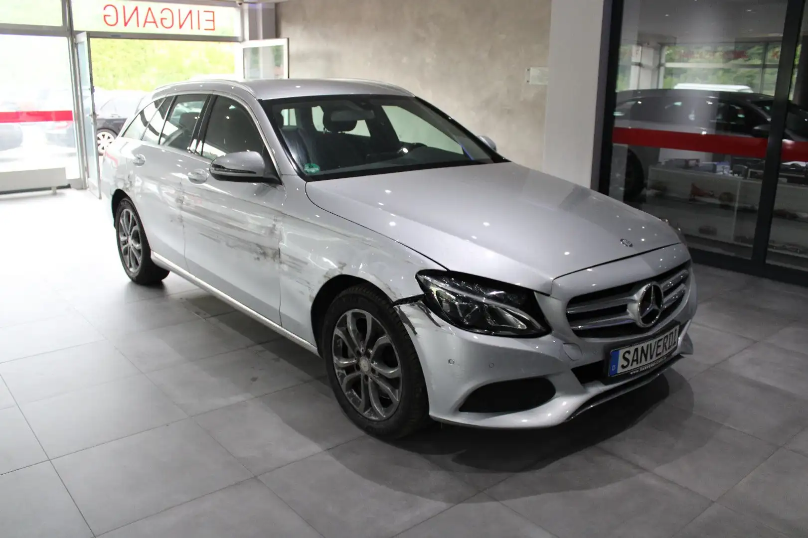 Mercedes-Benz C 250 dT 4MATIC AVANTGARDE SPORTPAKET FAHRBEREIT Silber - 2