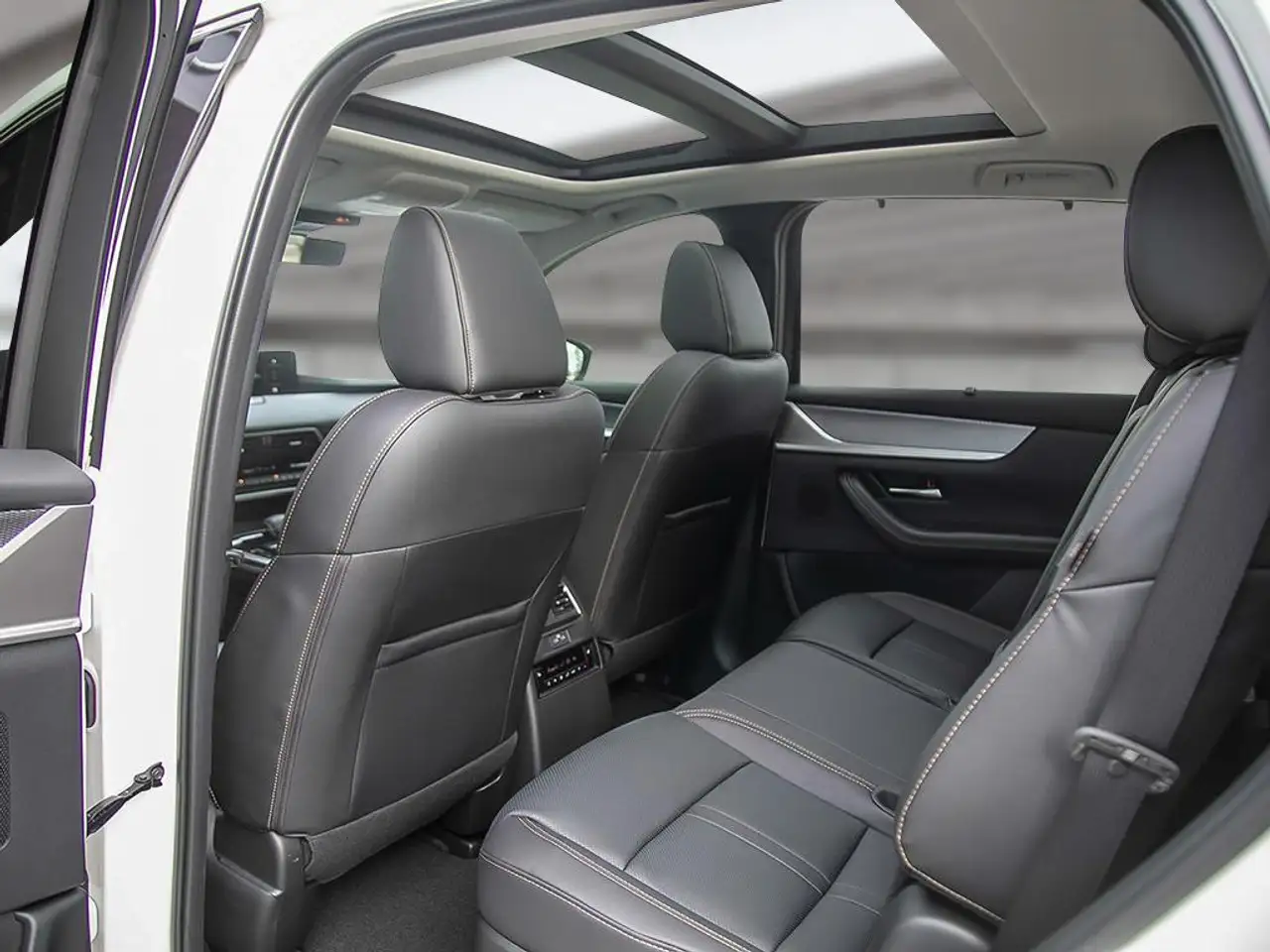 Mazda CX-90 MHEV снимка Mazda CX-90 MHEV
