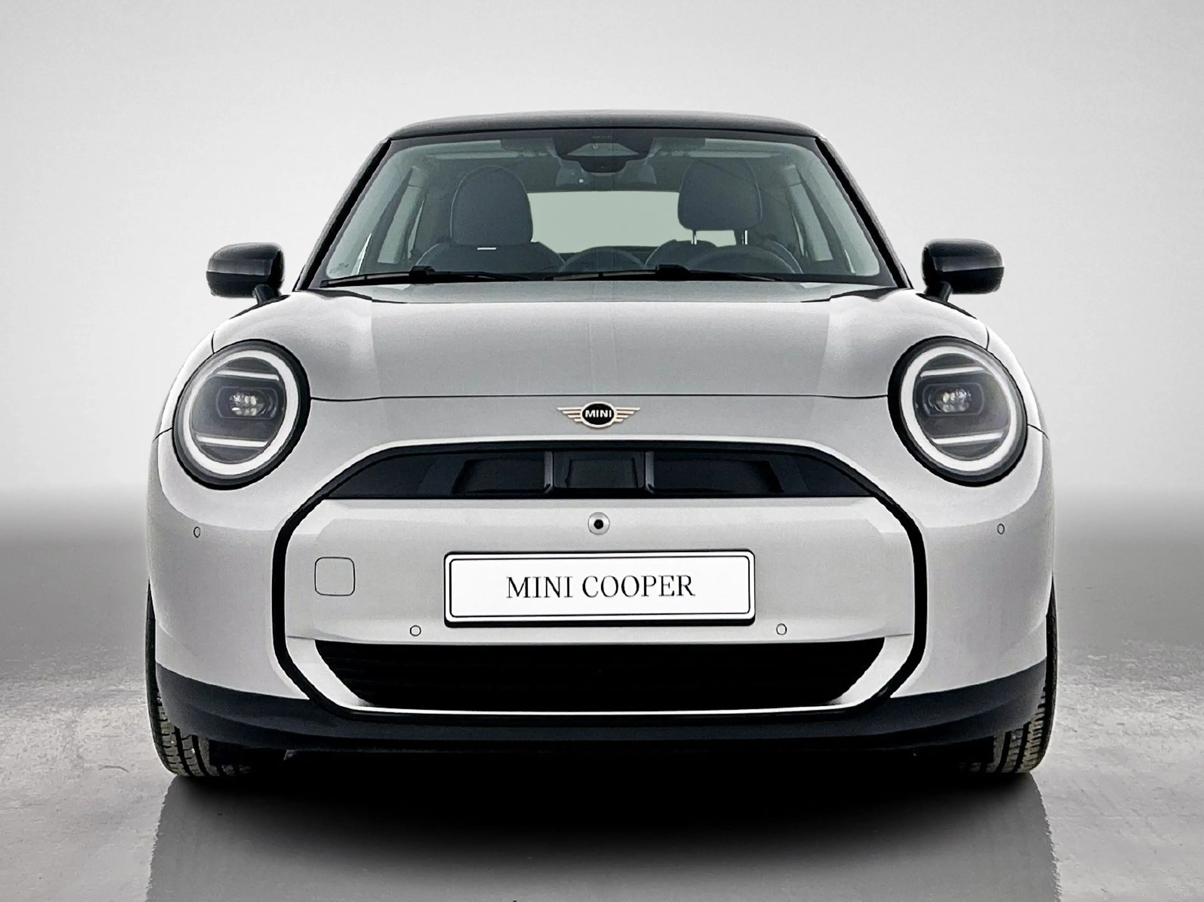 MINI Cooper E Hatchback / Classic / Pakket L / 18 inch Slide Spo — photo 12