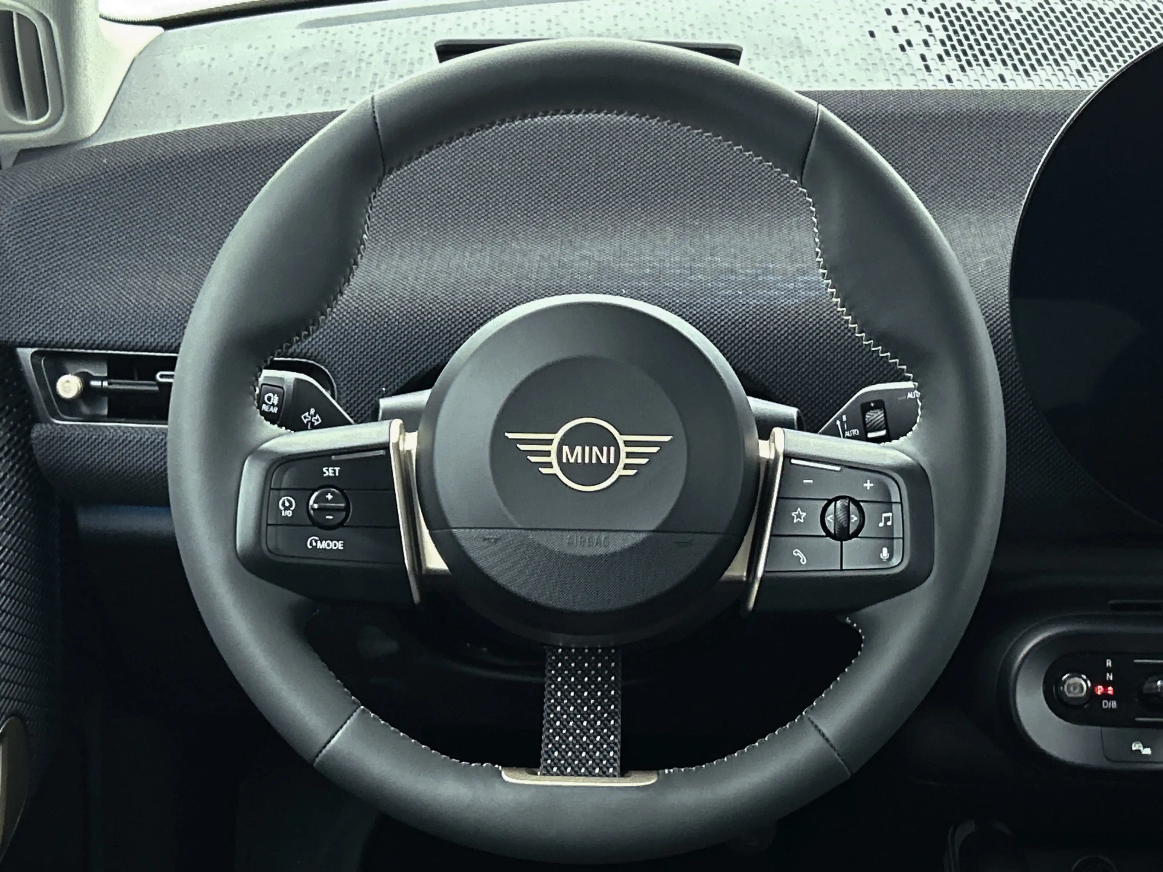 MINI Cooper E Hatchback / Classic / Pakket L / 18 inch Slide Spo — photo 14