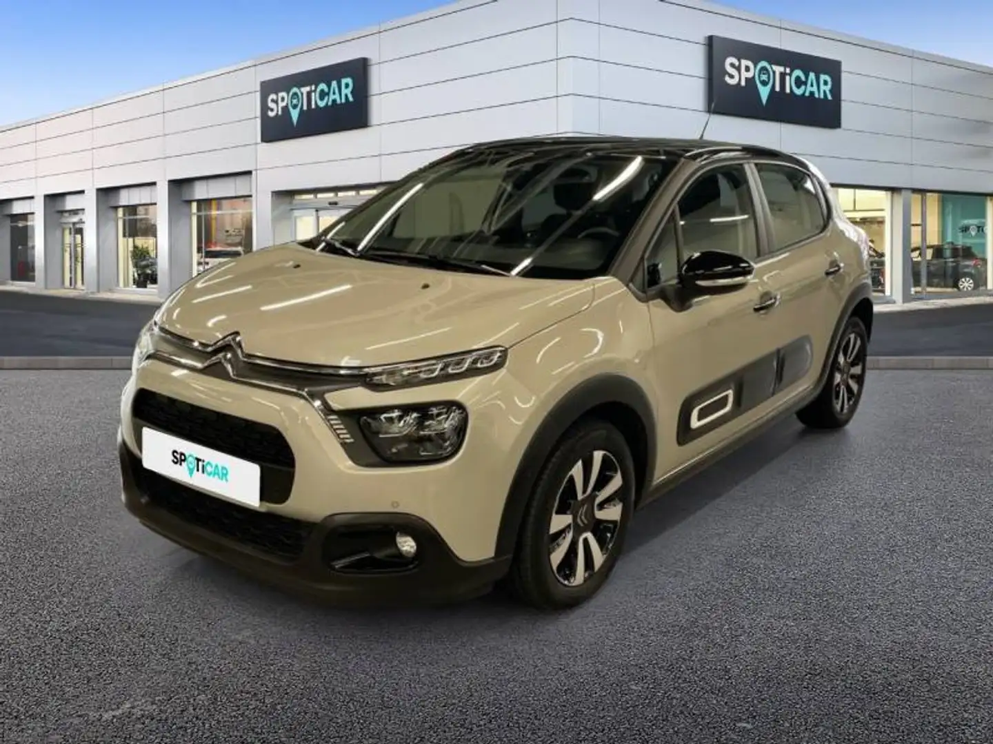 Citroen C3 3 1.2 PureTech 110 S&S EAT6 Shine Grijs - 1